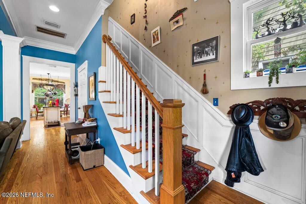 1820 N MARKET Street