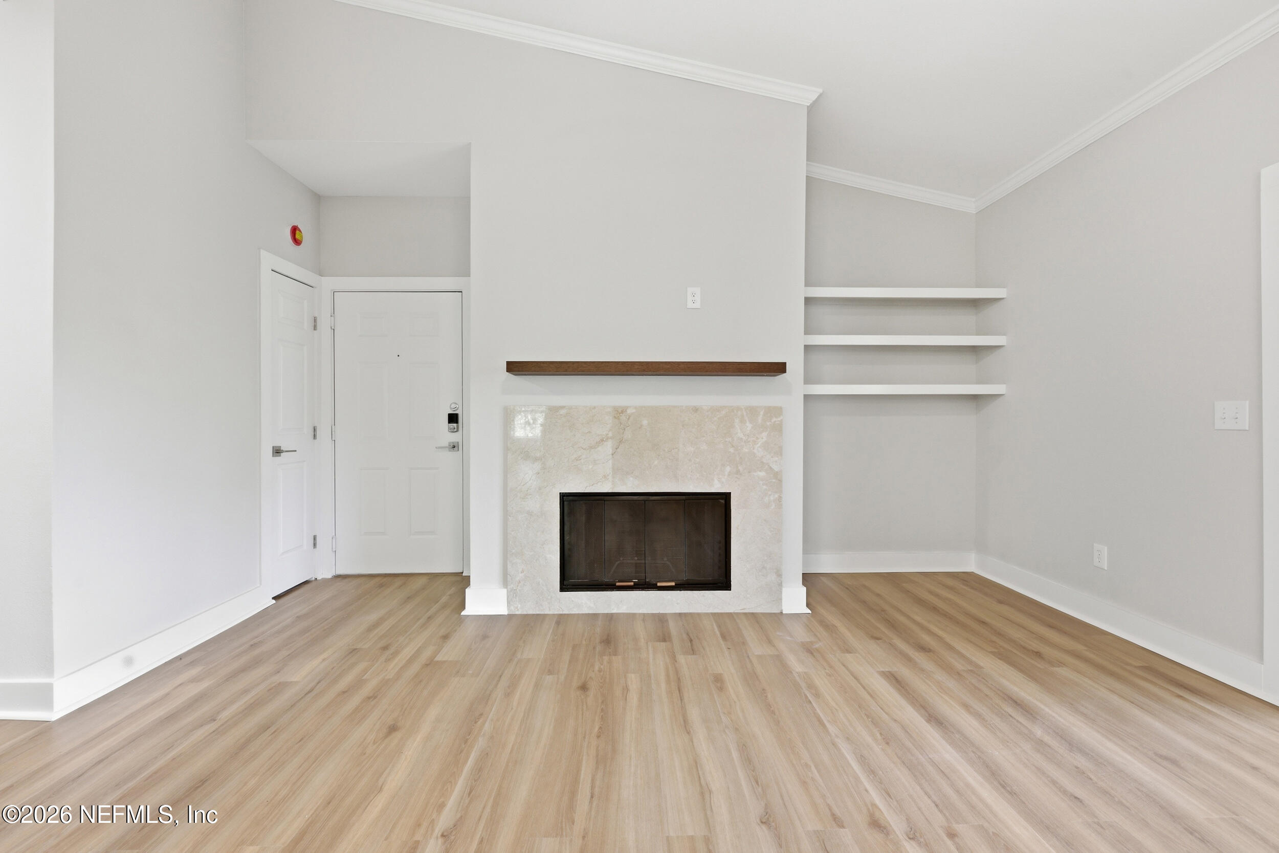 211 COLIMA Court 1138