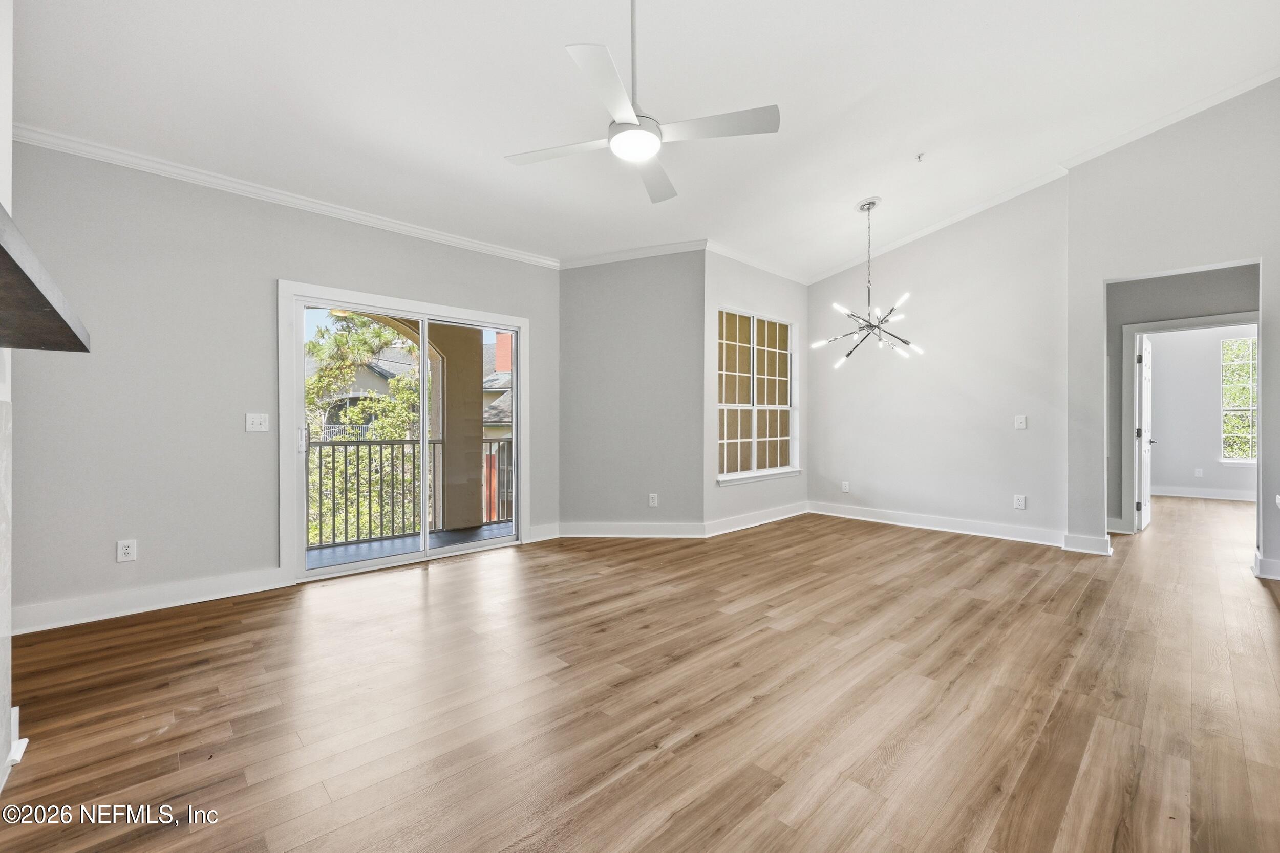 211 COLIMA Court 1138