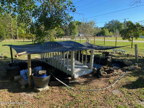 A home in Interlachen