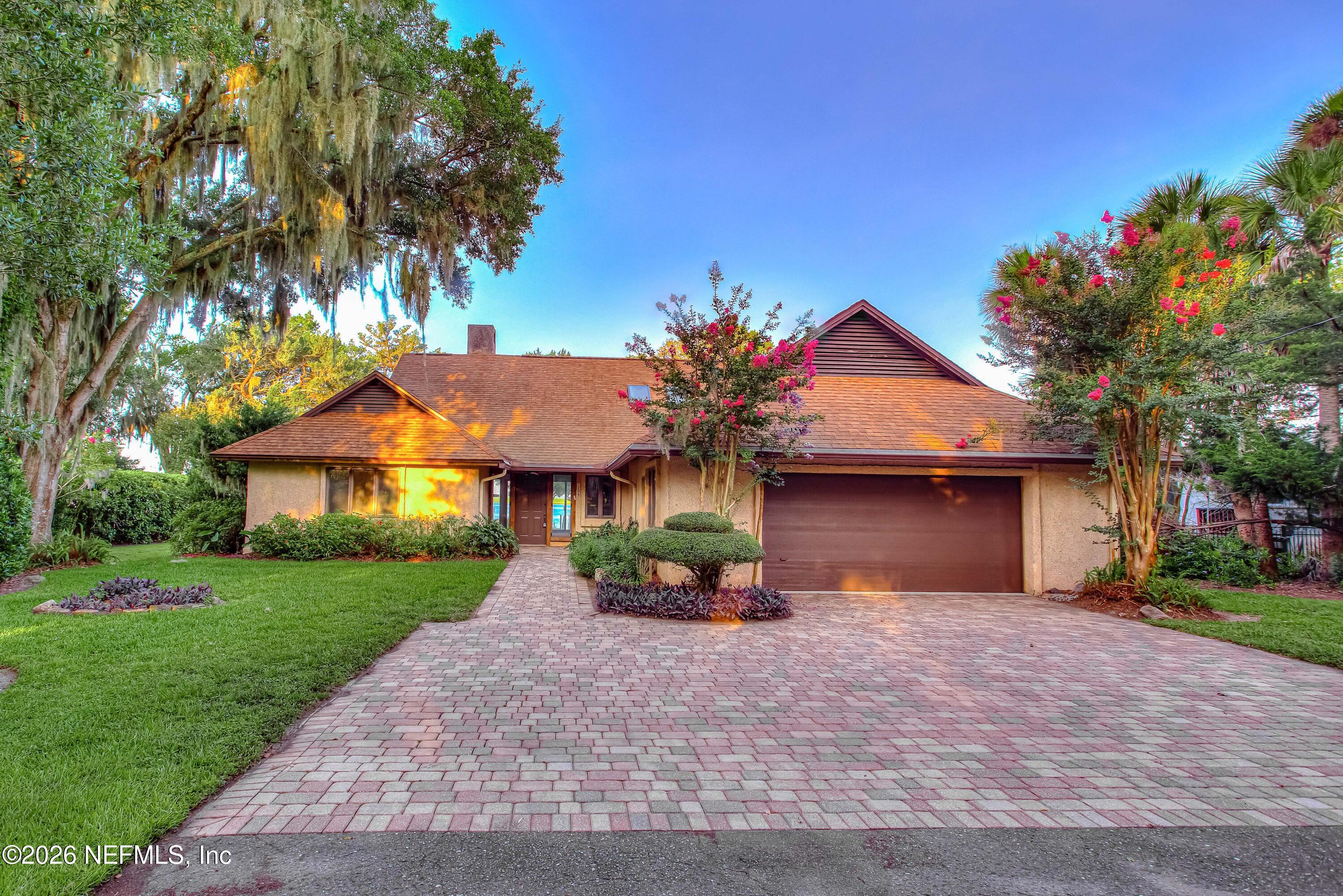 1209 MANUCY Road