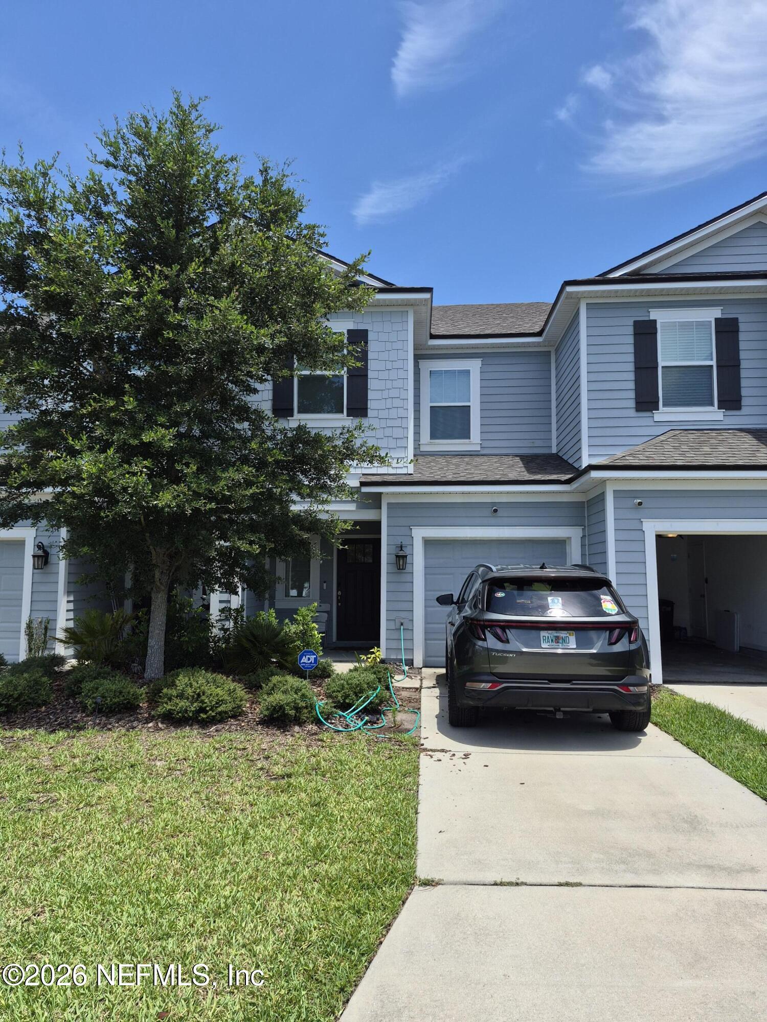 279 HENRYS BLUFF Place