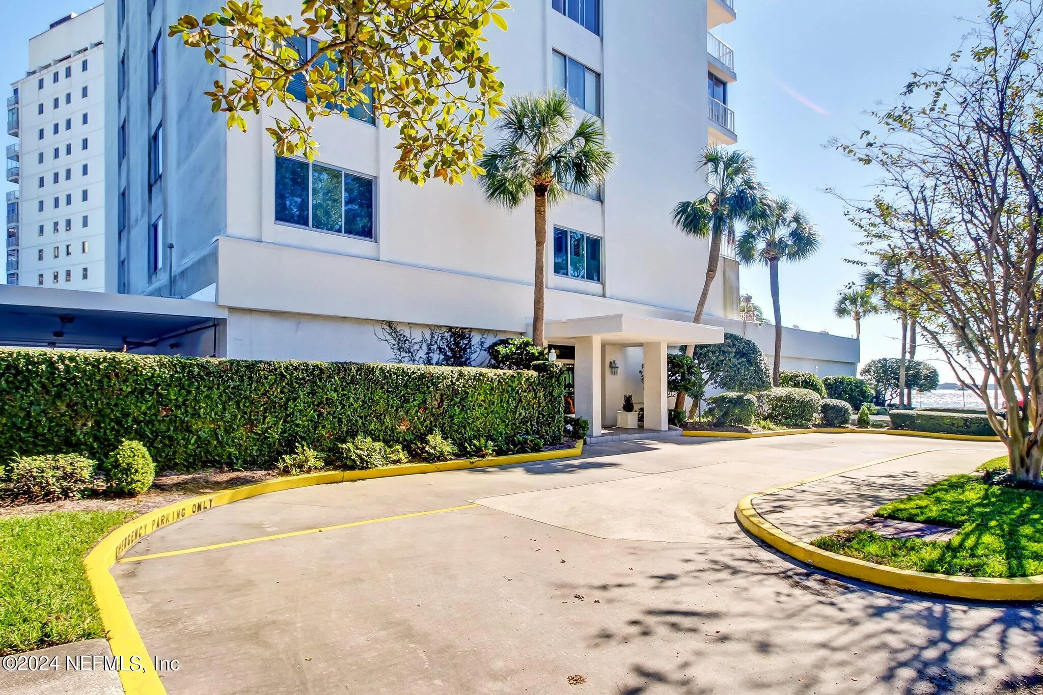 Jacksonville, Florida 32204, United States, 3 Bedrooms Bedrooms, ,3 BathroomsBathrooms,Residential,Pending,44099