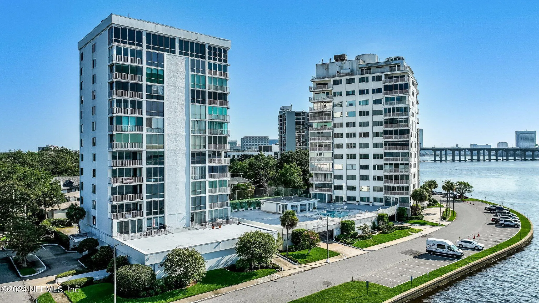 Jacksonville, Florida 32204, United States, 3 Bedrooms Bedrooms, ,3 BathroomsBathrooms,Residential,Pending,44099