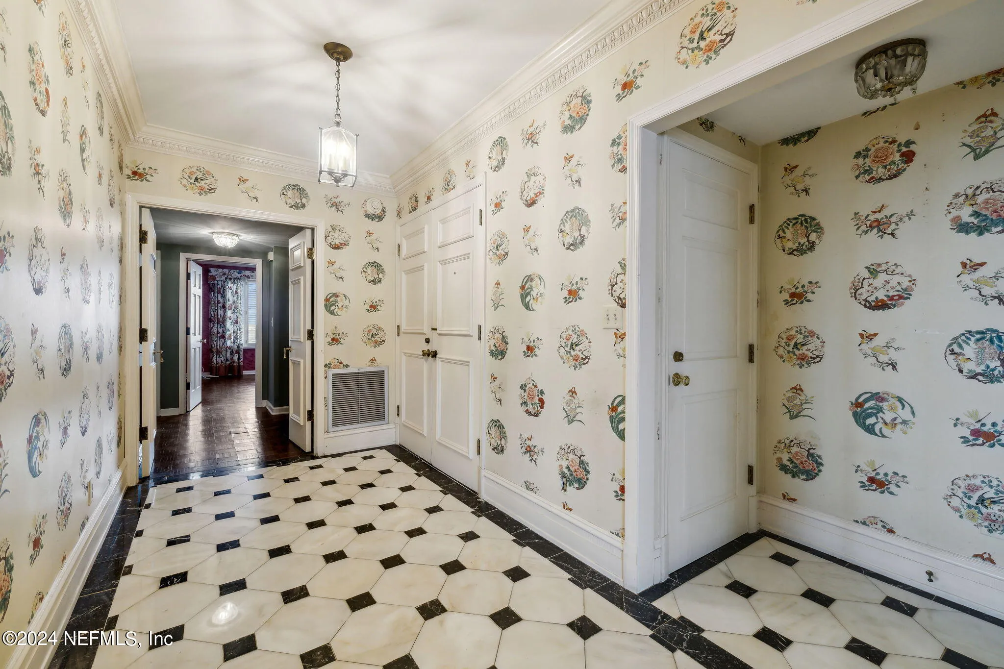 Jacksonville, Florida 32204, United States, 3 Bedrooms Bedrooms, ,3 BathroomsBathrooms,Residential,Pending,44099