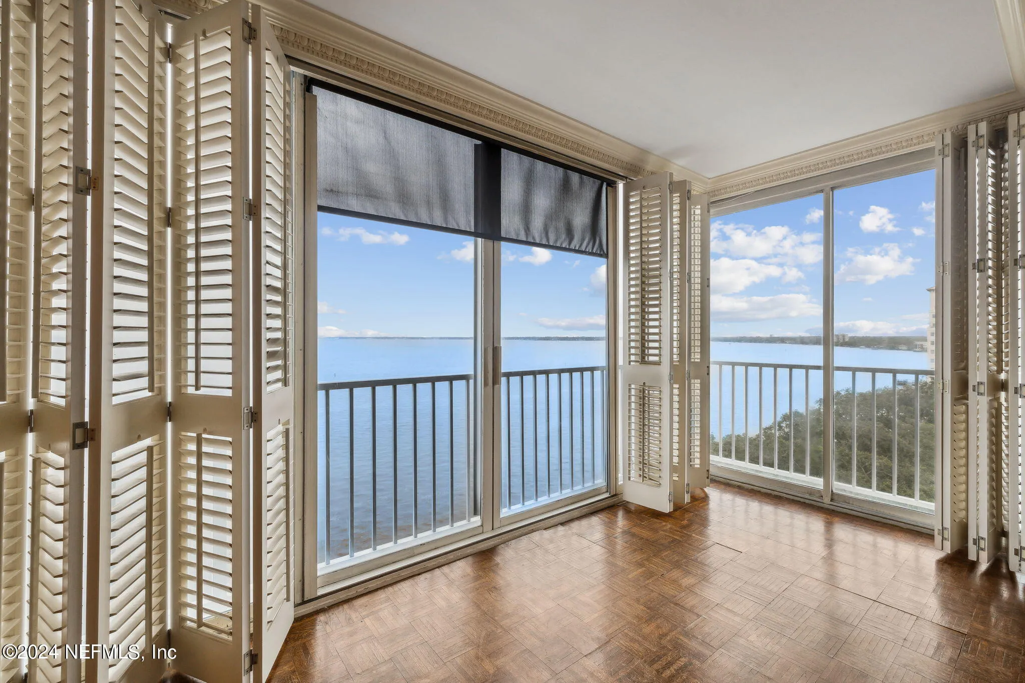 Jacksonville, Florida 32204, United States, 3 Bedrooms Bedrooms, ,3 BathroomsBathrooms,Residential,Pending,44099