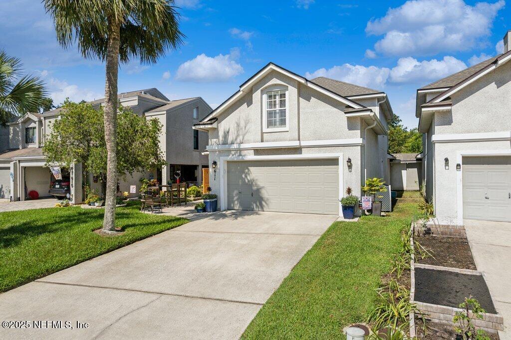 611 SELVA LAKES Circle