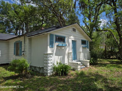 Photo of 9147 GIBSON Avenue, Jacksonville, FL 32208 (MLS # 2144074)