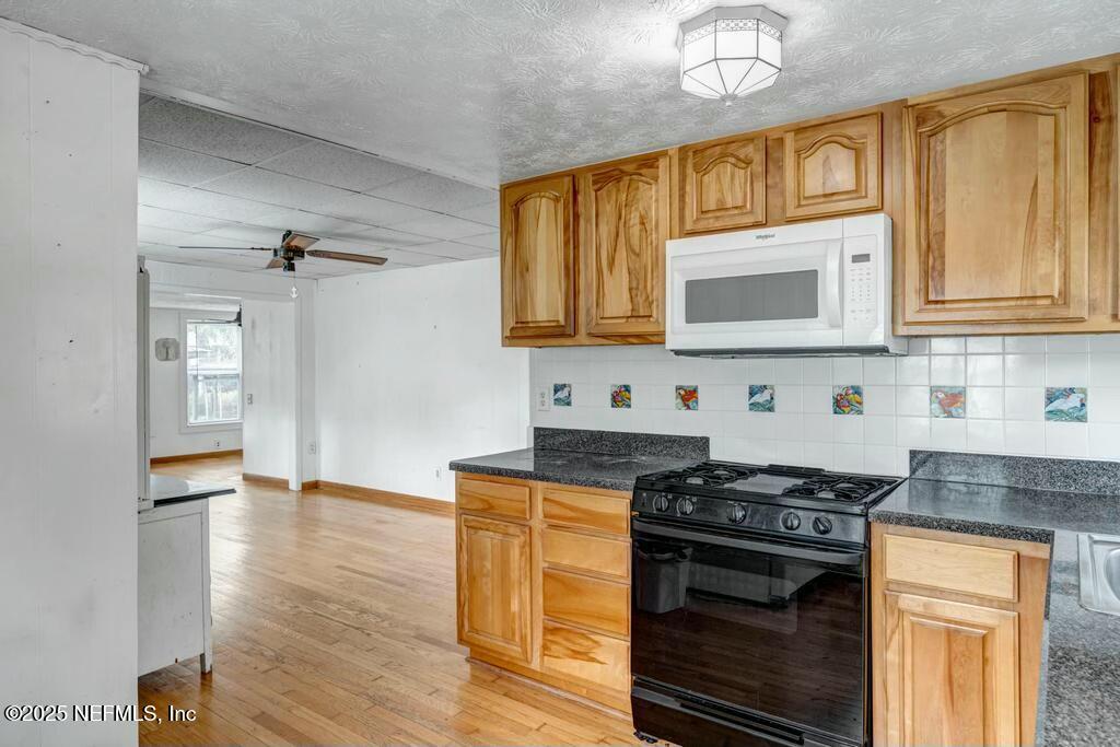 8211 COLEE COVE BRANCH Road LOT E