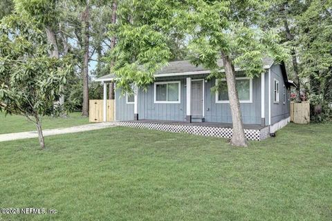 Photo of 3645 EDISON Avenue, Jacksonville, FL 32254 (MLS # 2137451)
