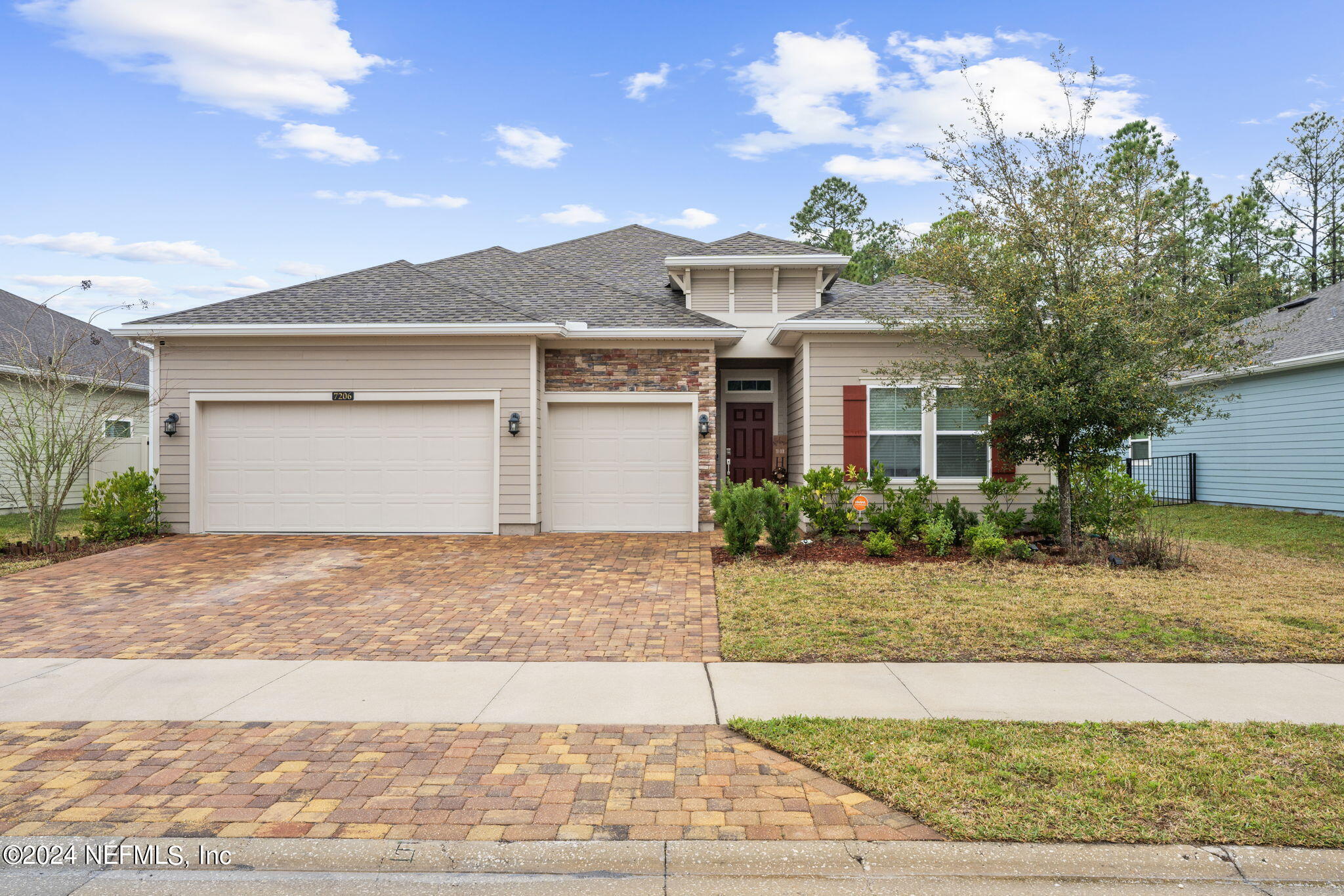 Jacksonville, FL home for sale located at 7206 Longleaf Branch Drive, Jacksonville, FL 32222