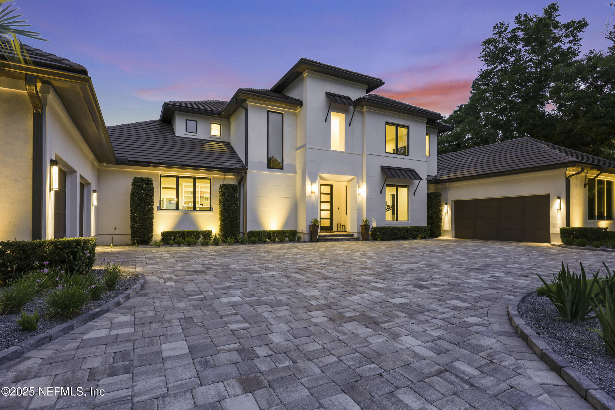 737 SHIPWATCH Drive E