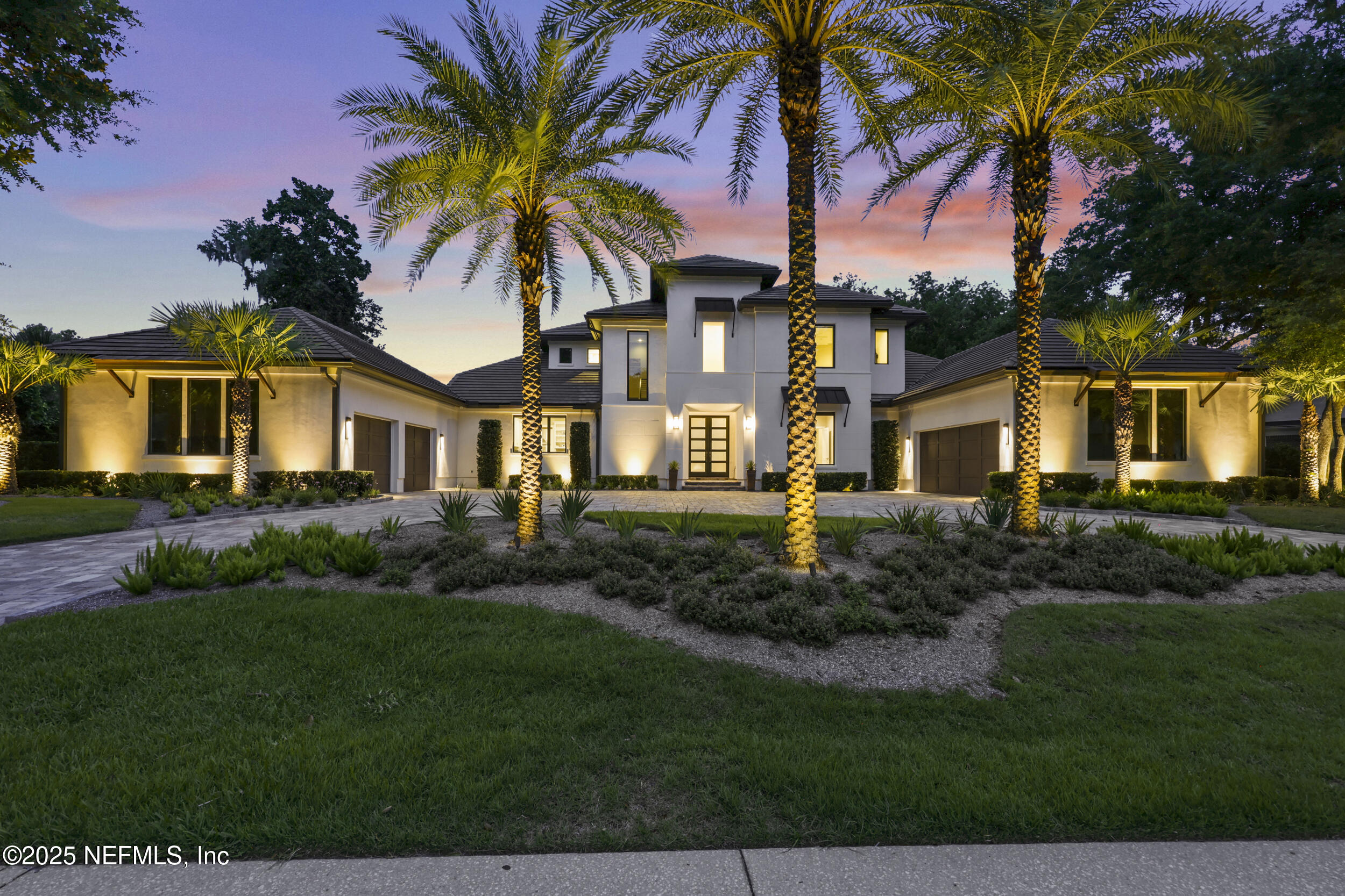 737 SHIPWATCH Drive E