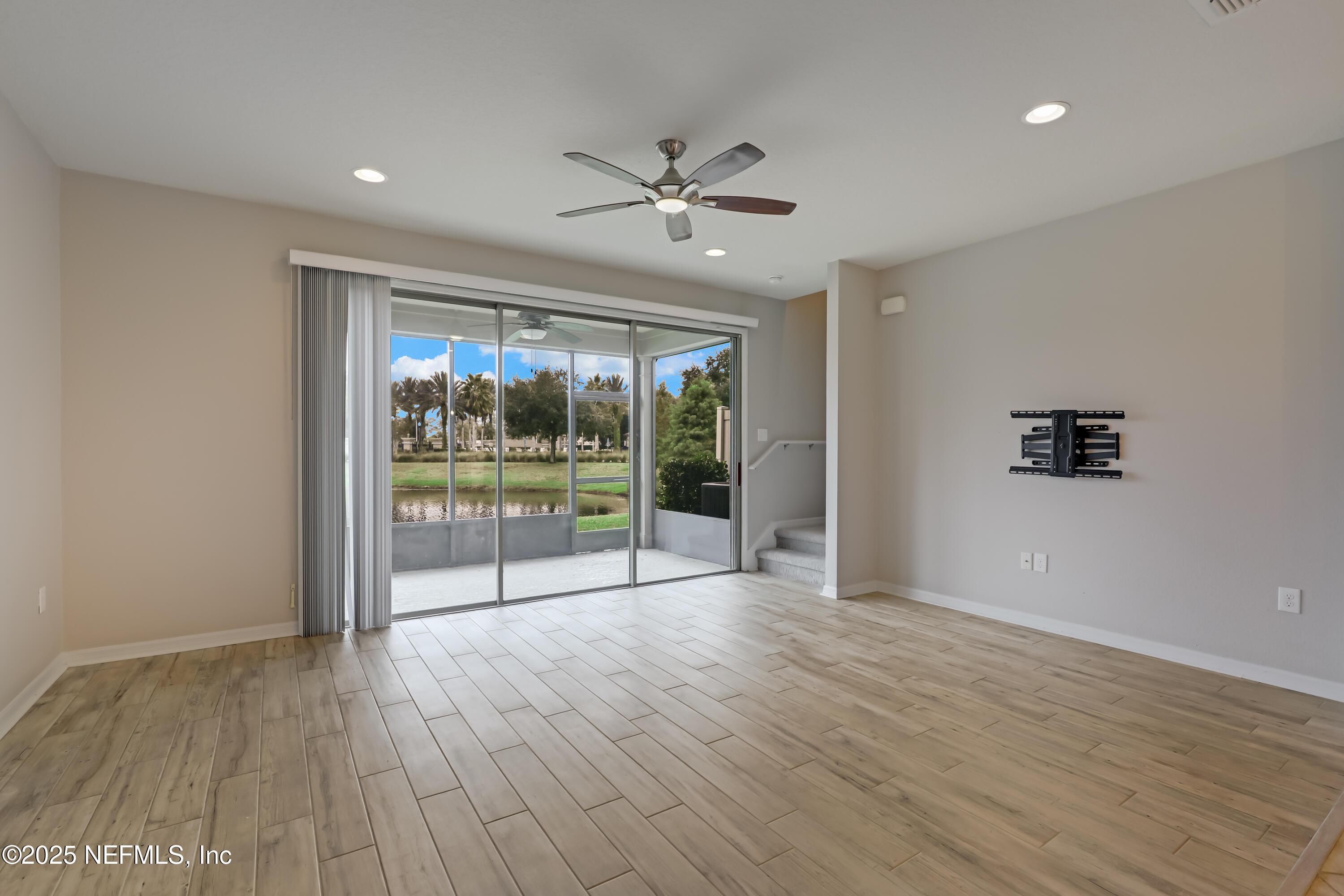 7002 COLDWATER Drive