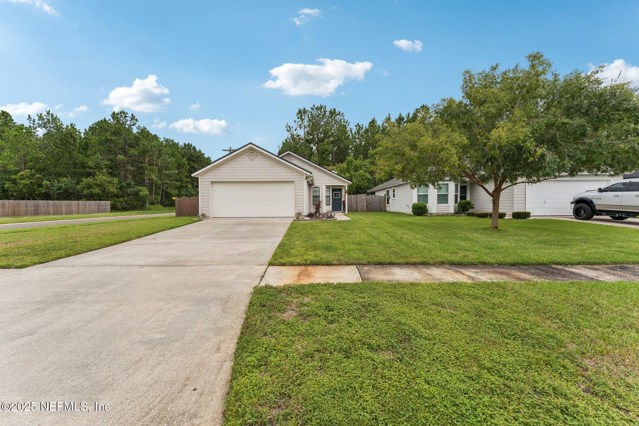 2001 HUNTERS TRACE Circle