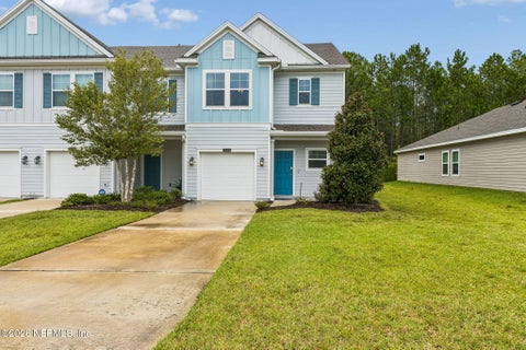 Photo of 10394 BENSON LAKE Drive, Jacksonville, FL 32222 (MLS # 2164234)