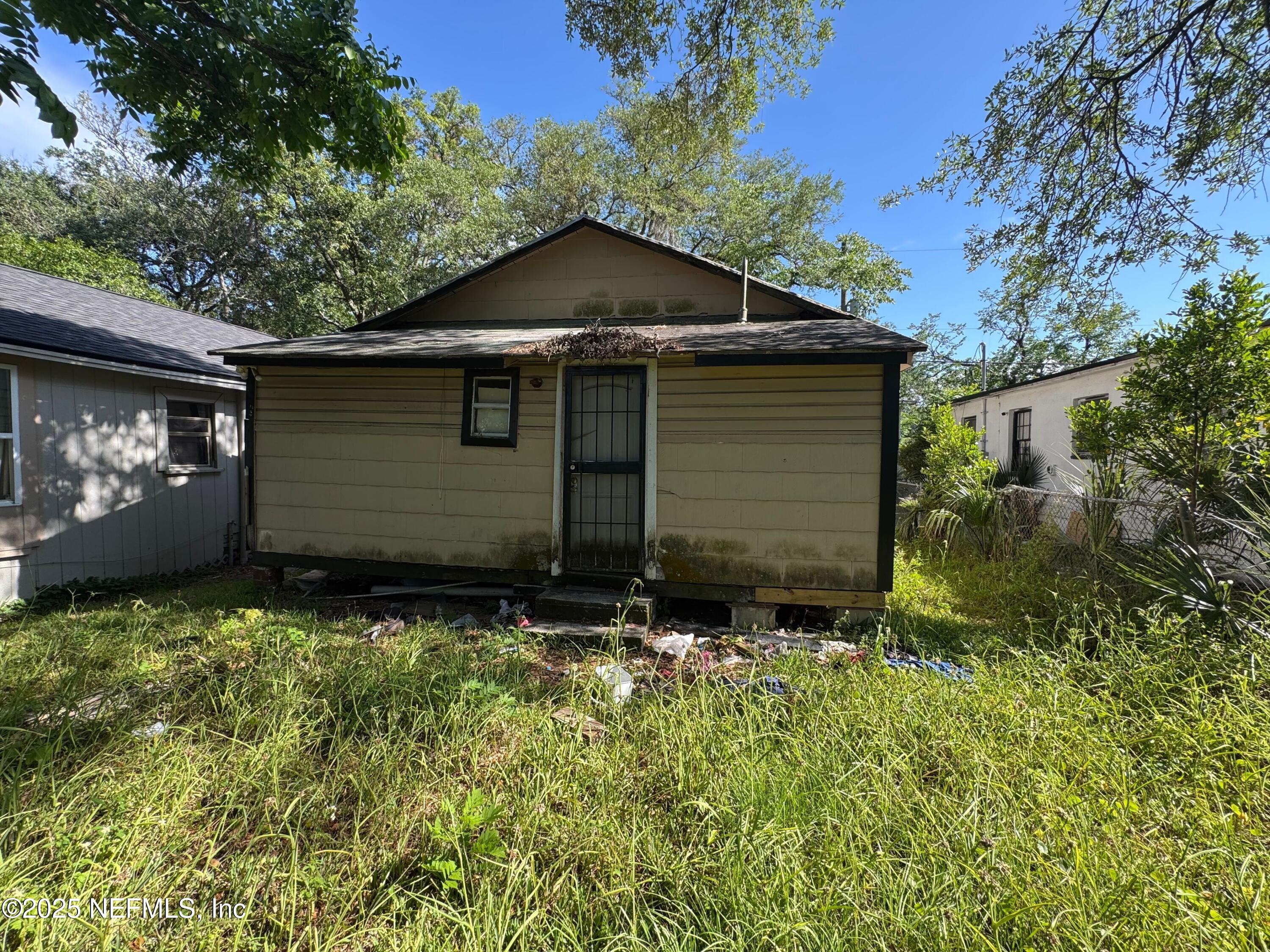 1355 W 23RD Street