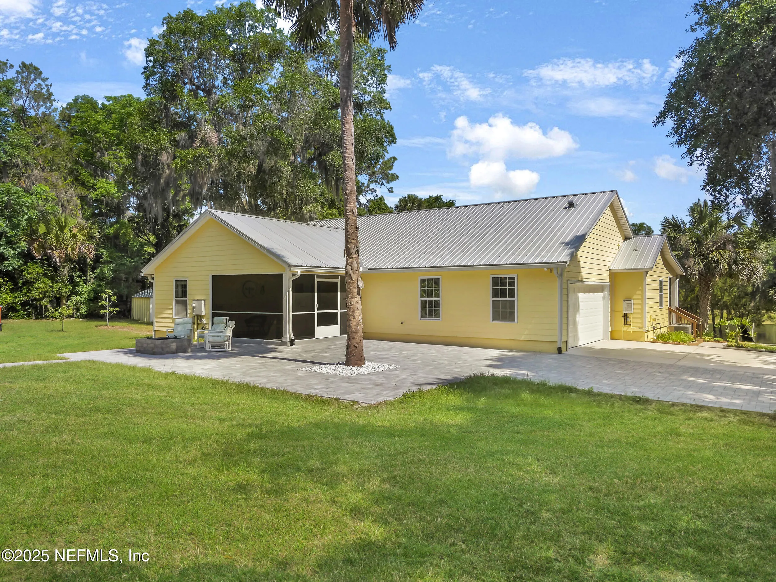 Interlachen, Florida, 32148, United States, 3 Bedrooms Bedrooms, ,2 BathroomsBathrooms,Residential,Active,1820861
