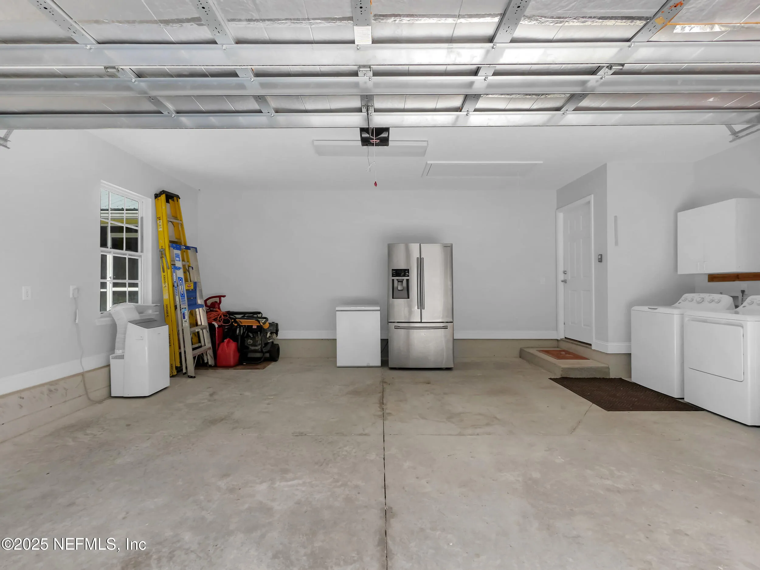 Interlachen, Florida, 32148, United States, 3 Bedrooms Bedrooms, ,2 BathroomsBathrooms,Residential,Active,1820861