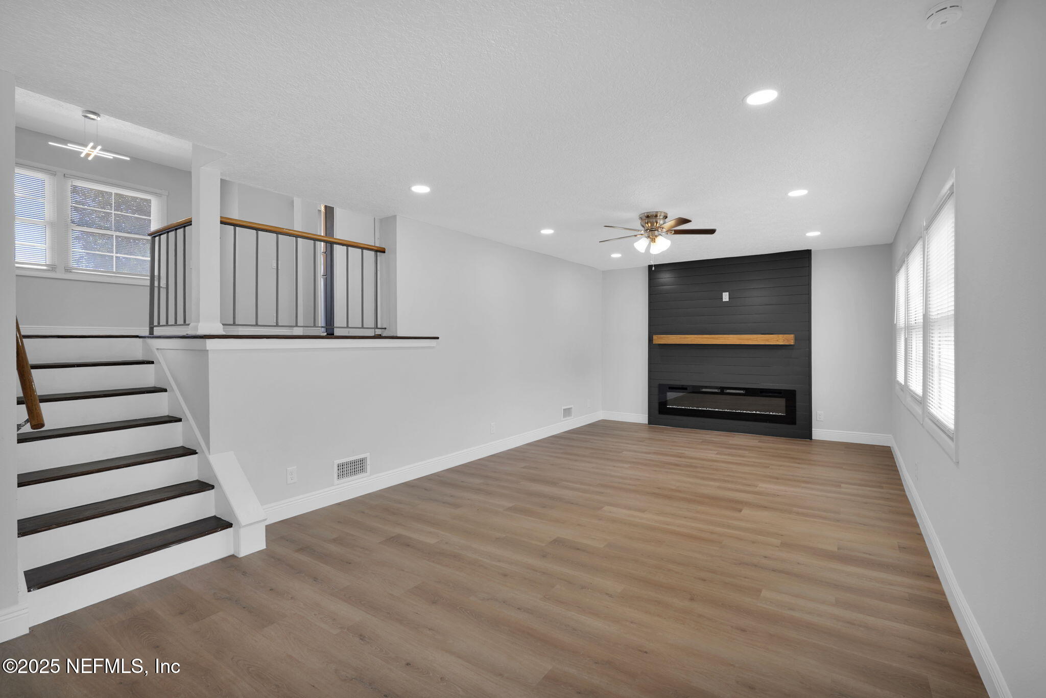 6817 ROJO Court