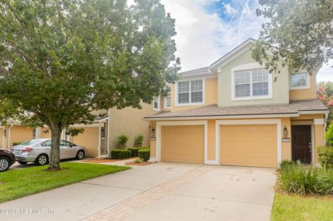 Photo of 6589 WHITE BLOSSOM Circle, Jacksonville, FL 32258 (MLS # 2150937)