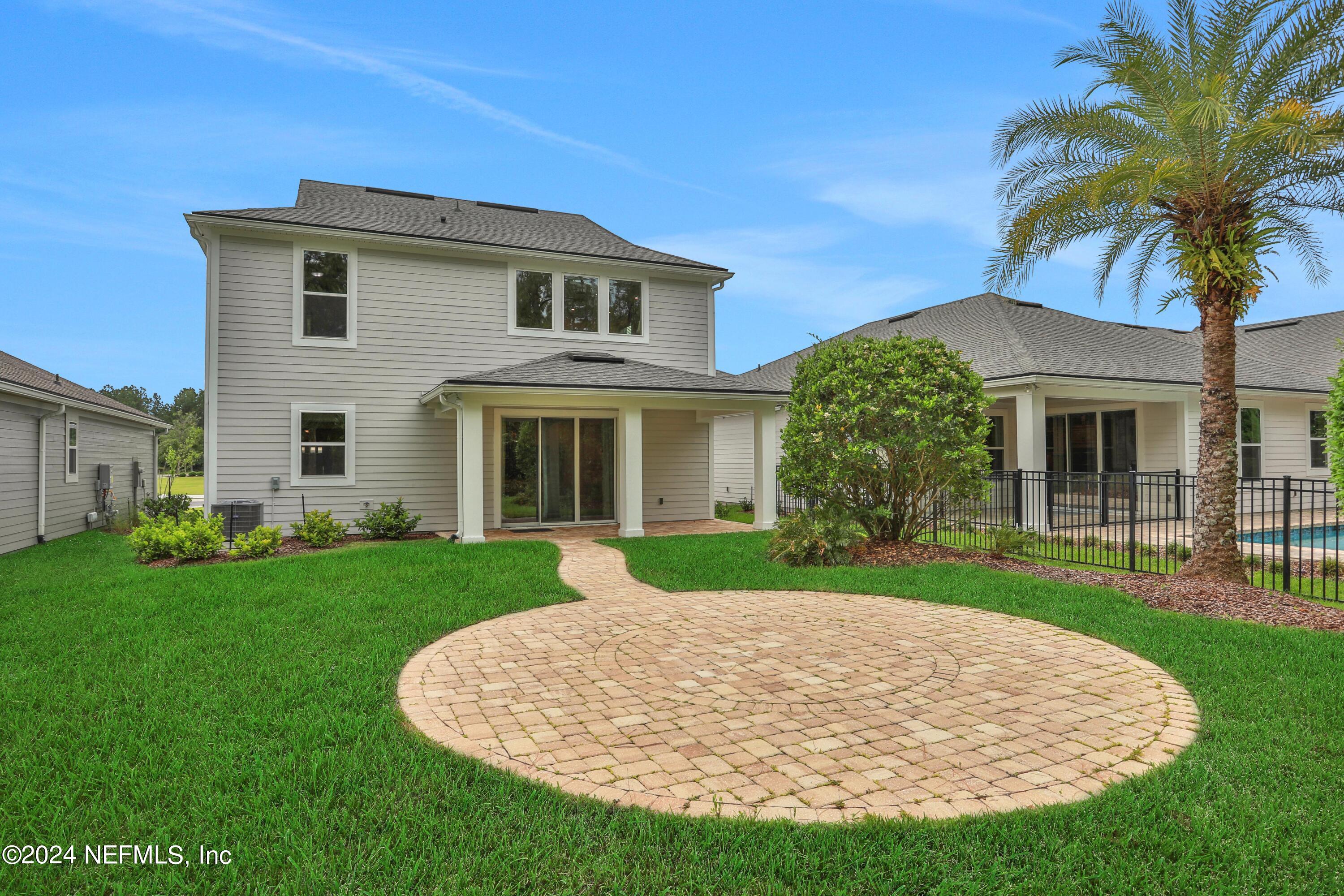75 MALLOW Court