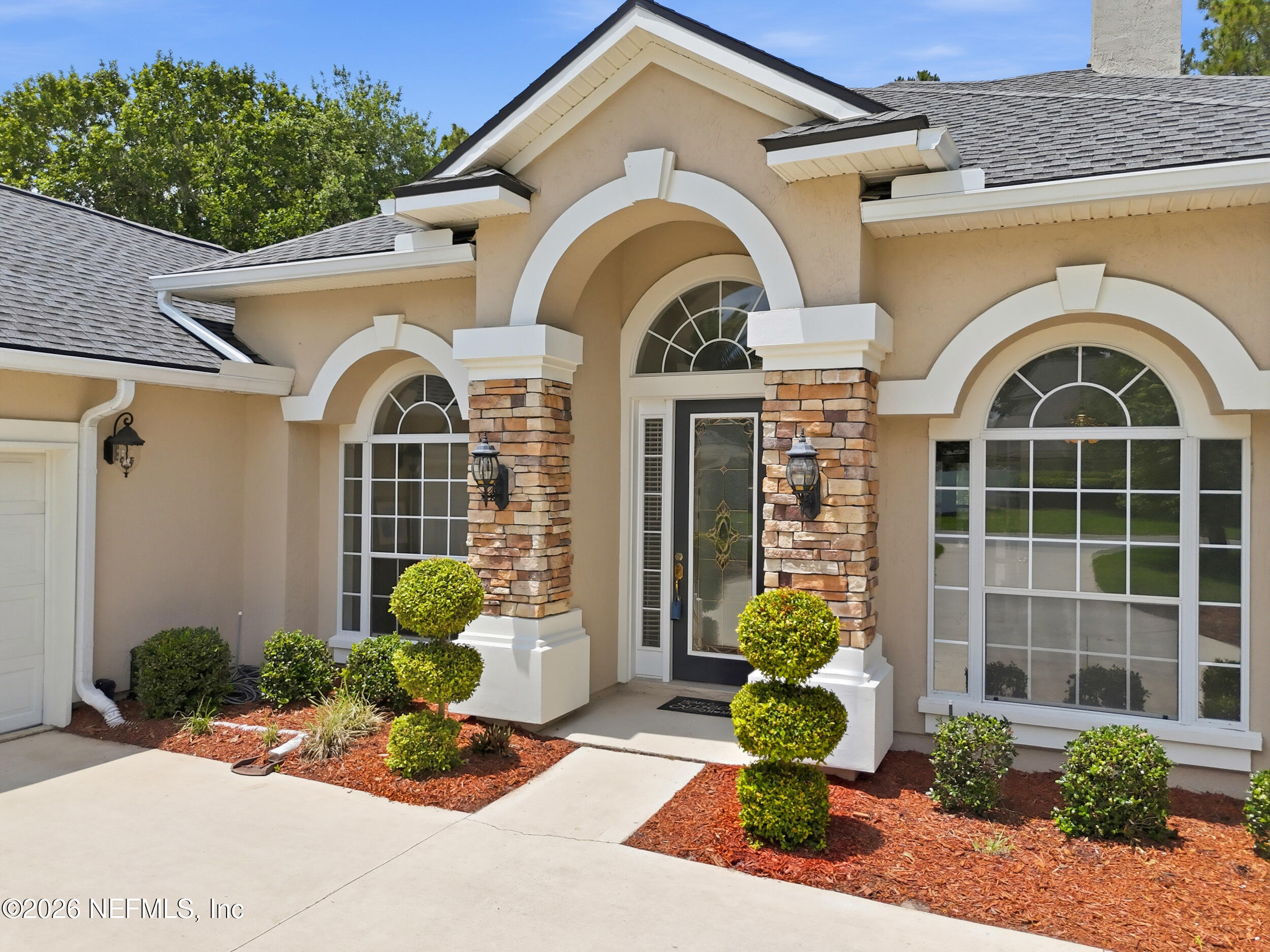 1252 N BURGANDY Trail