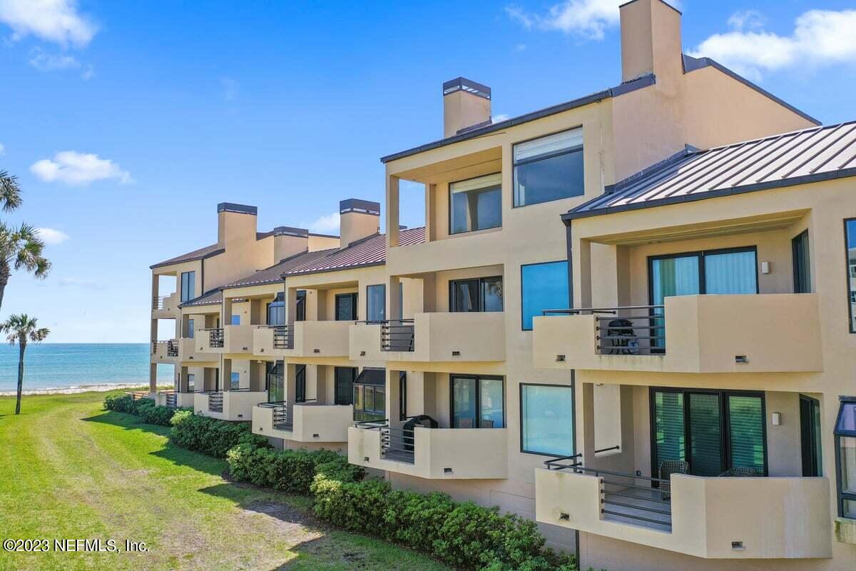 Photo 38 of 44 of 832 SPINNAKERS REACH Drive 832 condo