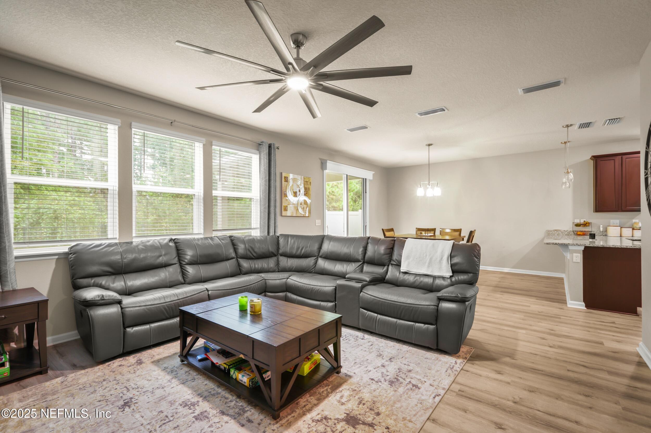 11577 GOLDEN LAKE Lane