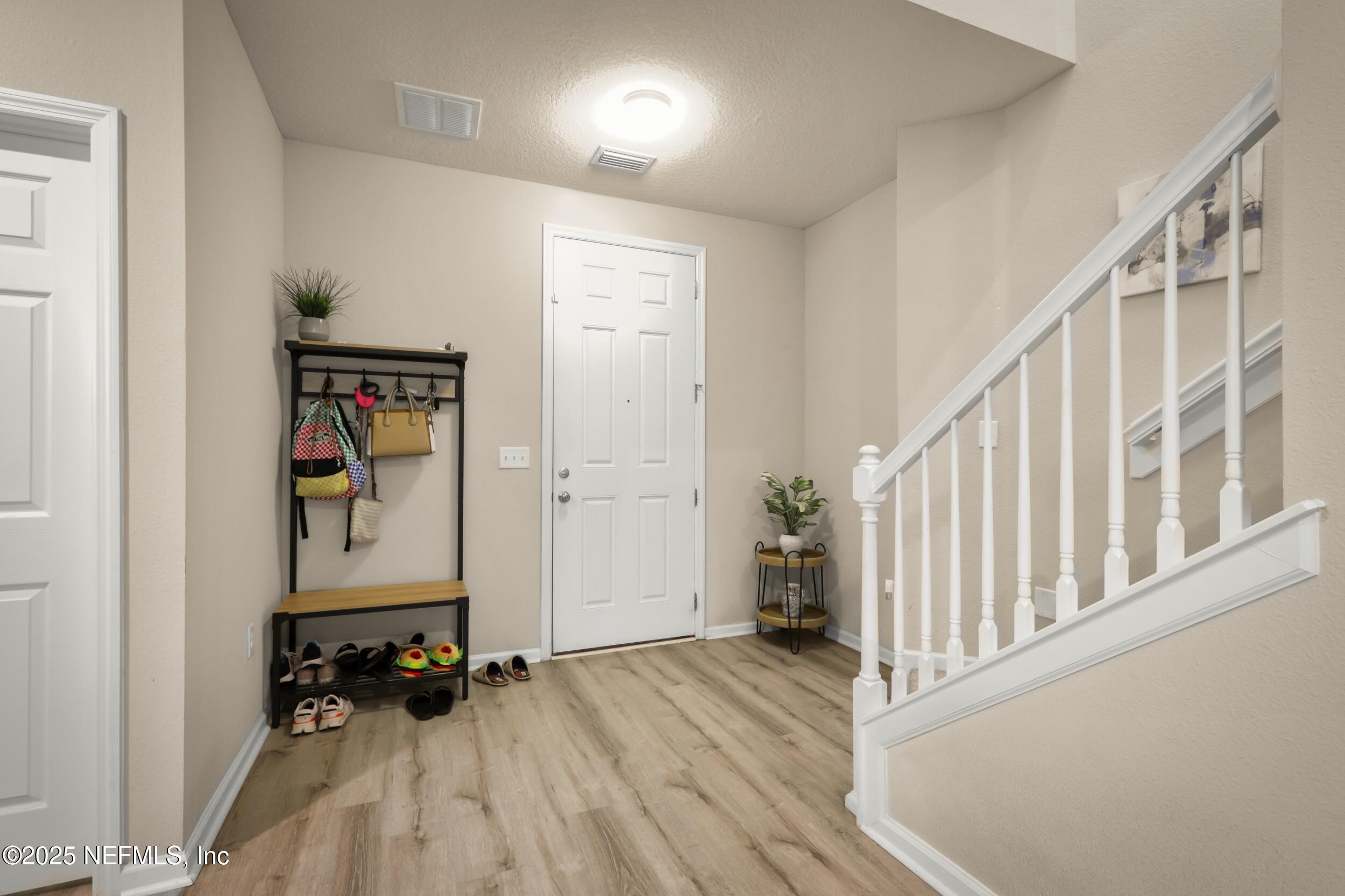 11577 GOLDEN LAKE Lane