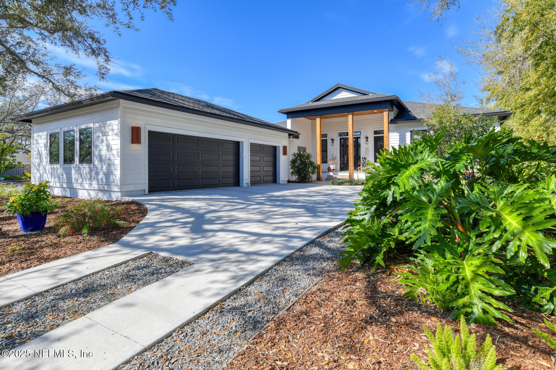 5325 RIVERVIEW Drive