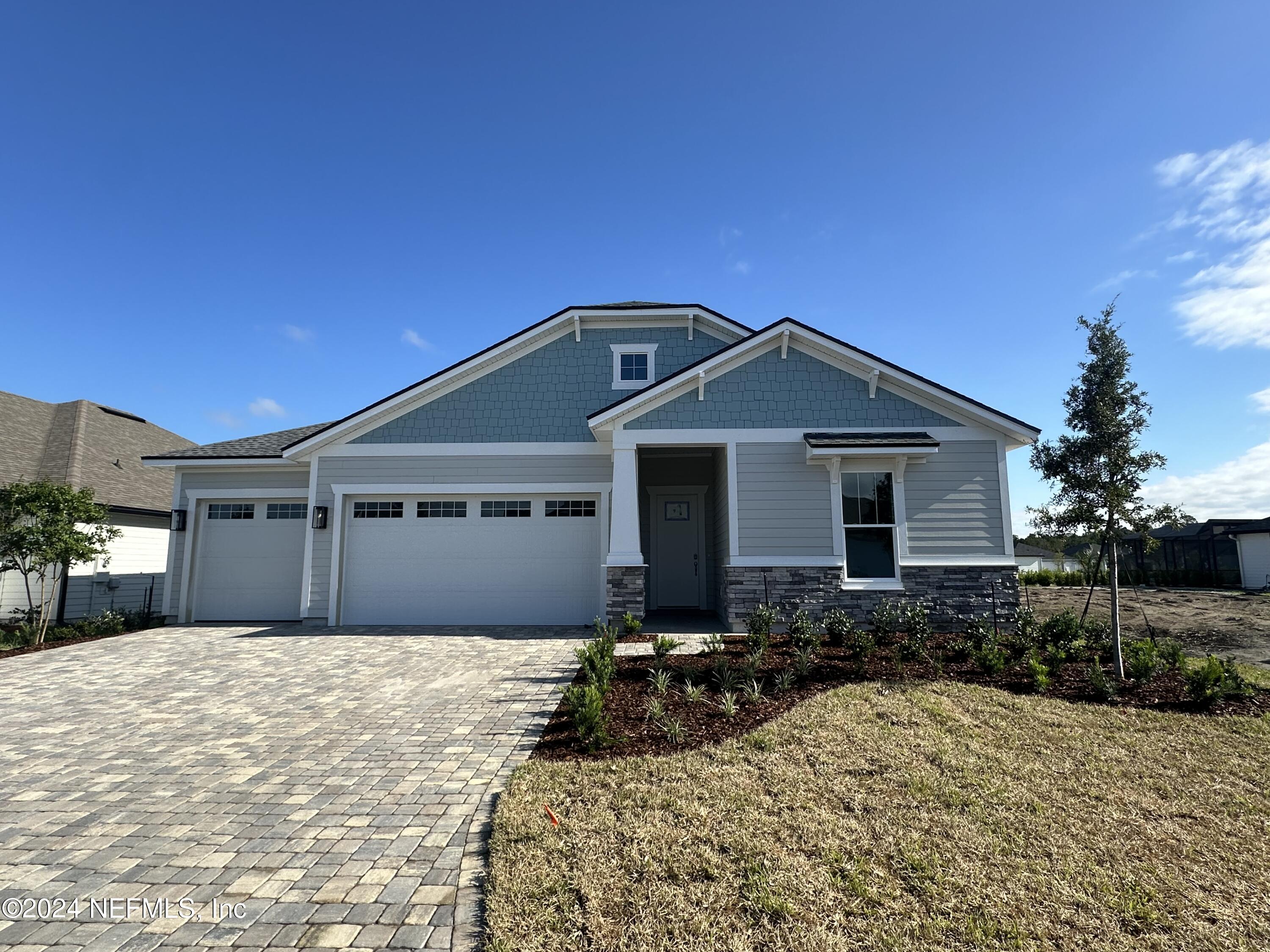 St Augustine, FL home for sale located at 135 Thatcham Drive, St Augustine, FL 32092