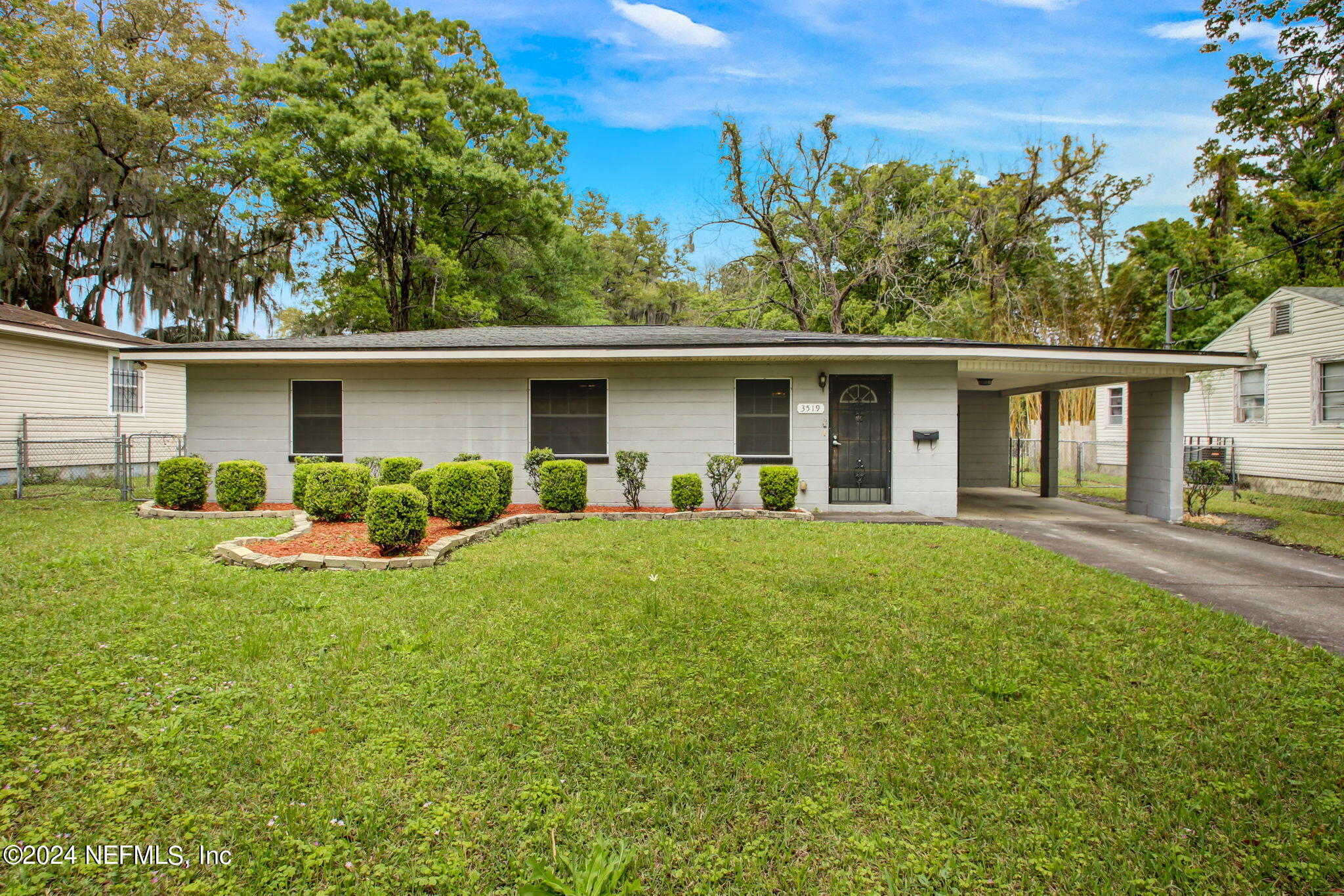 Jacksonville, FL home for sale located at 3519 Pinecrest Street, Jacksonville, FL 32254