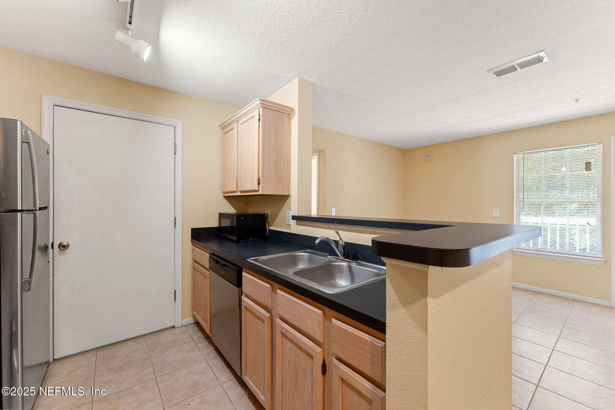 7701 TIMBERLIN PARK Boulevard 826