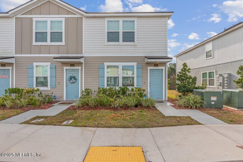 555 RUNNING WDS Street