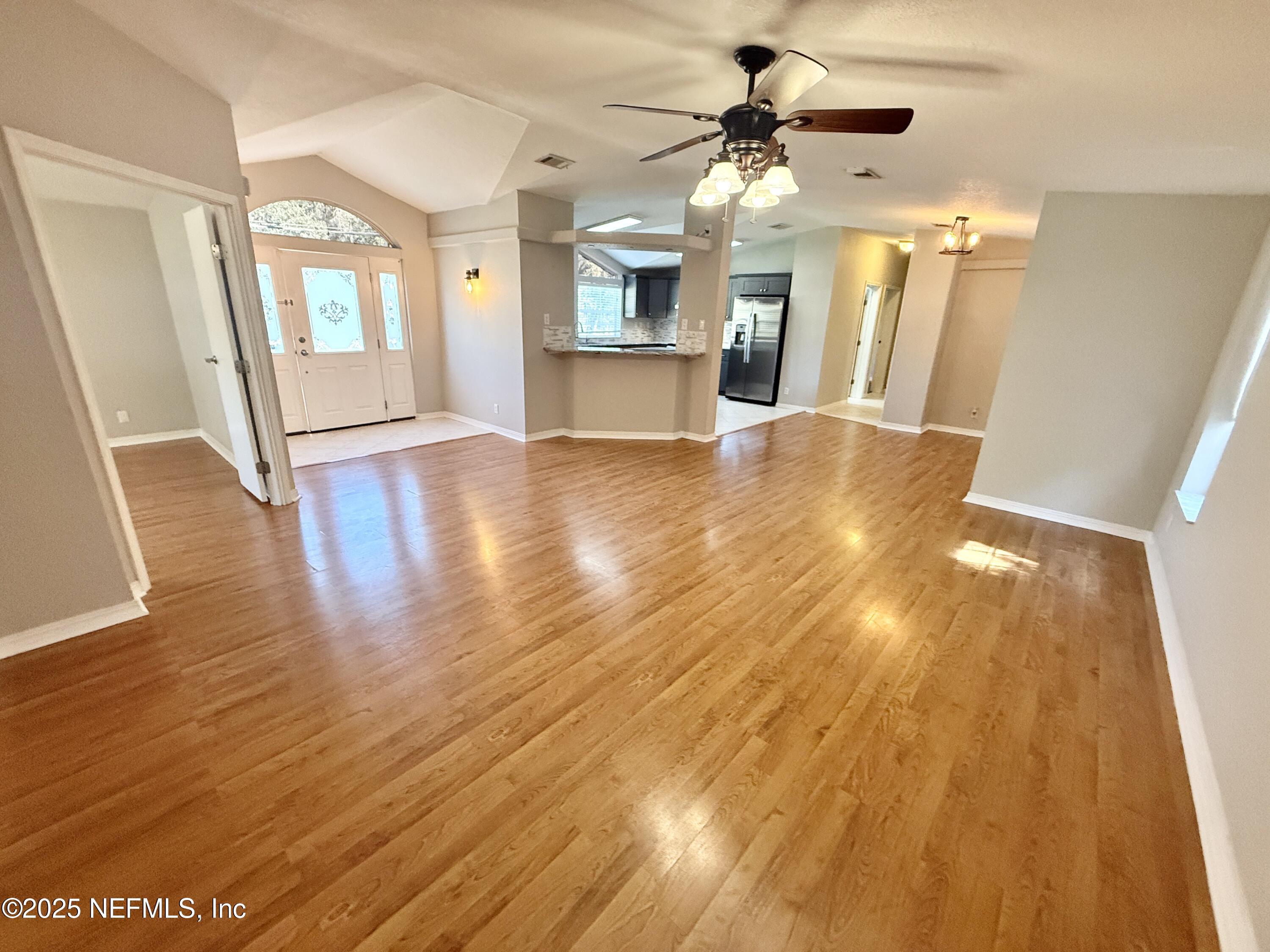 2974 LAKESIDE VILLA Road