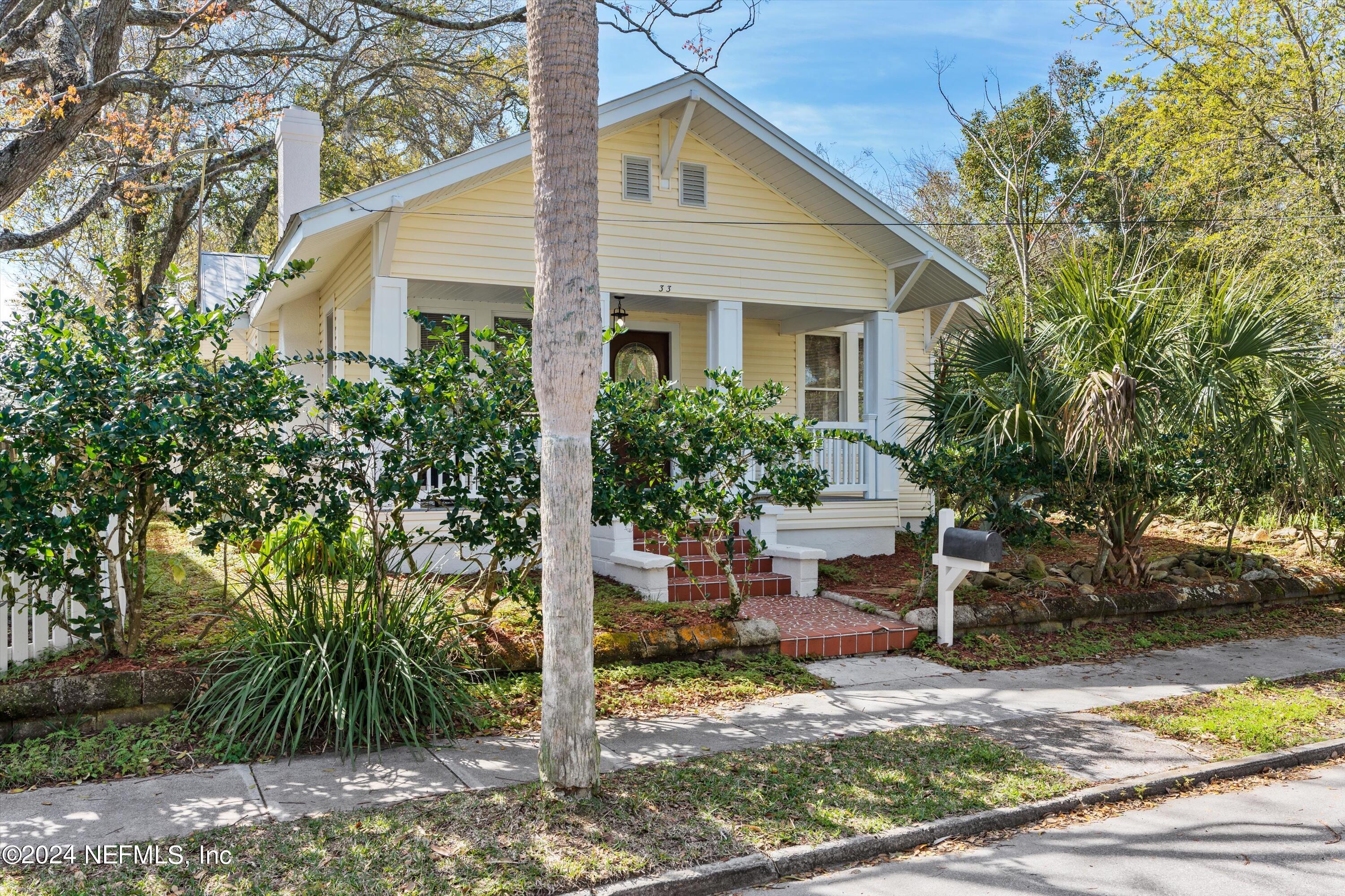 St Augustine, FL home for sale located at 33 CINCINNATI Avenue, St Augustine, FL 32084