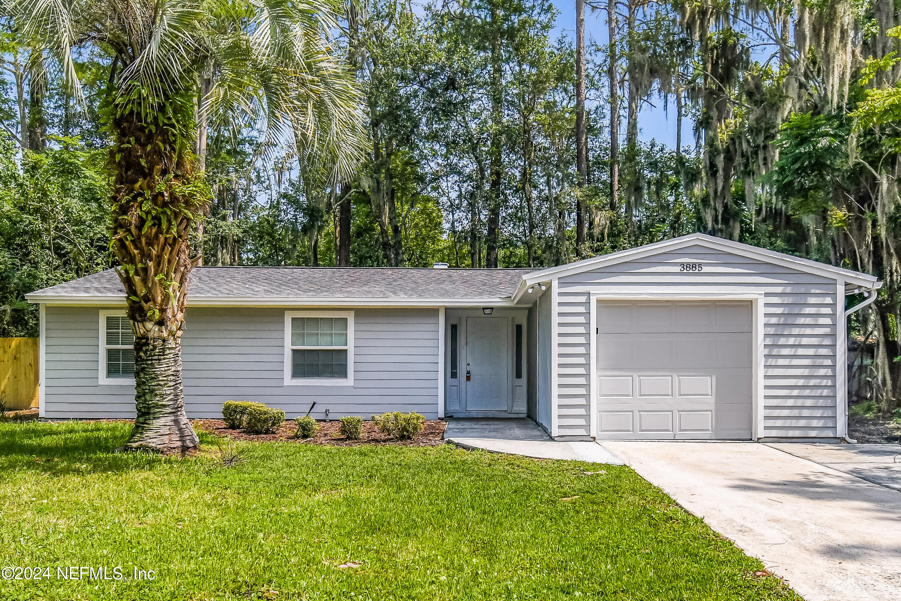 Jacksonville, FL home for sale located at 3885 Mandarin Woods Drive N, Jacksonville, FL 32223