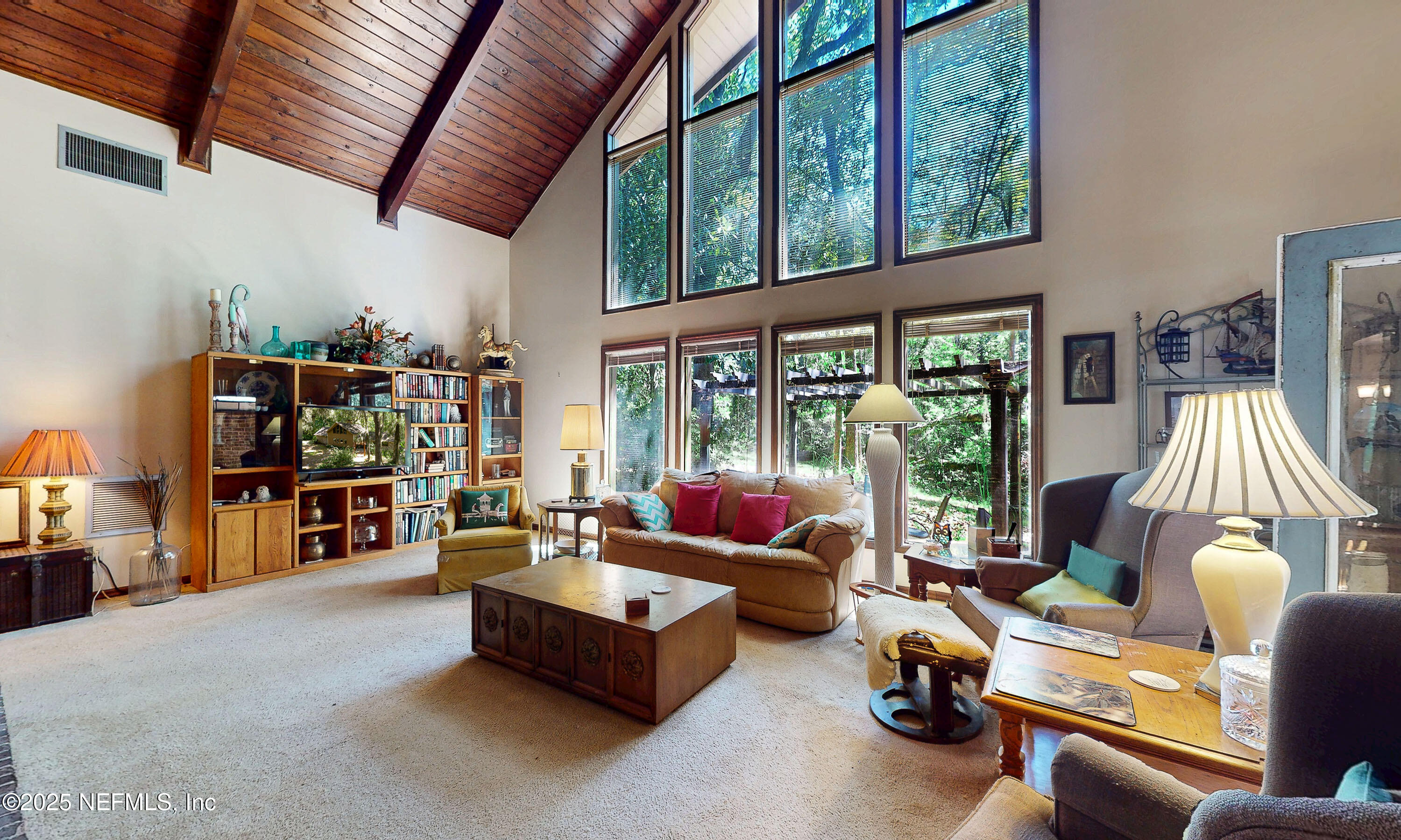 254 HOLLYWOOD FOREST Drive