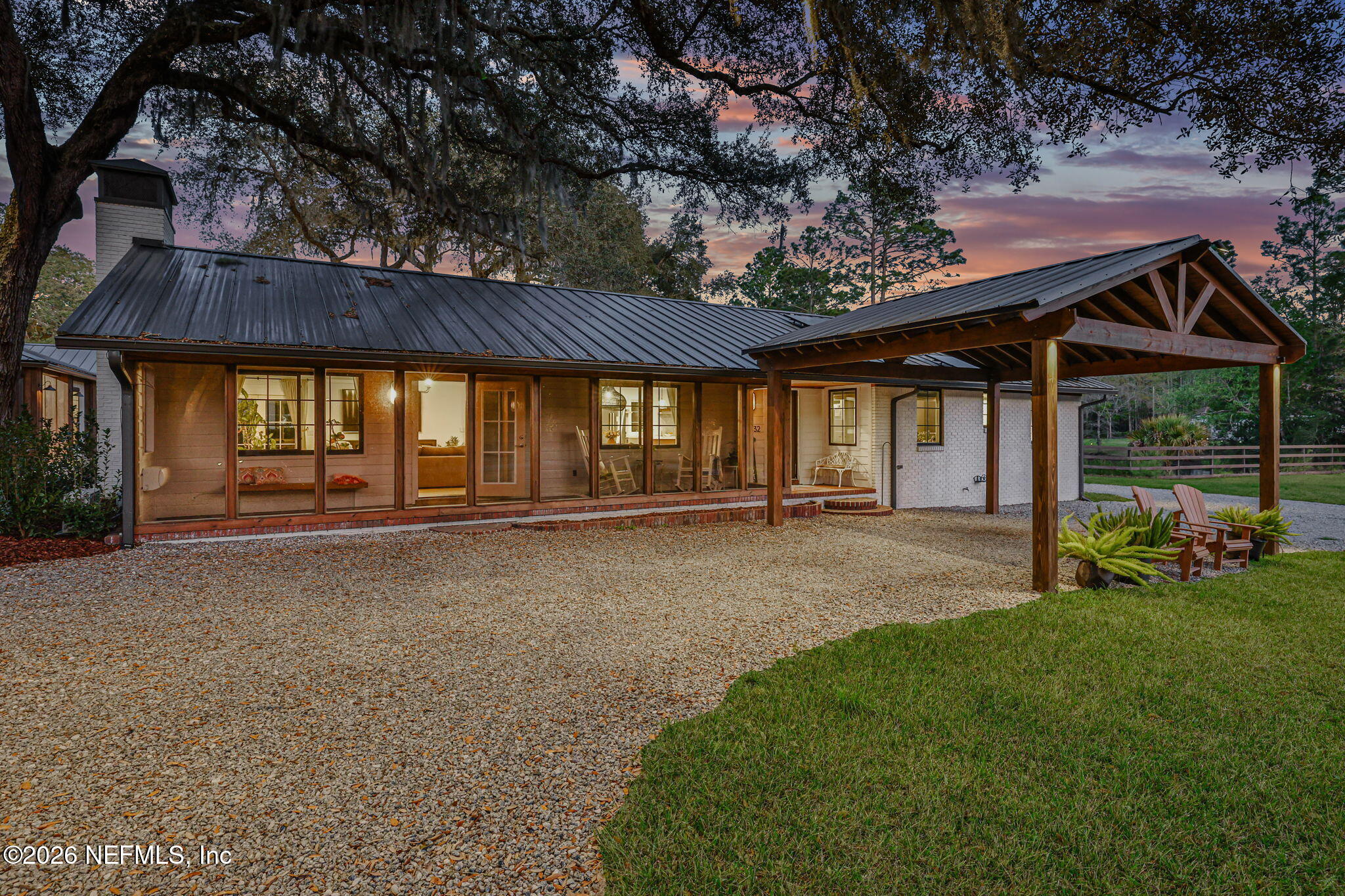 532 MOONSHINE Drive
