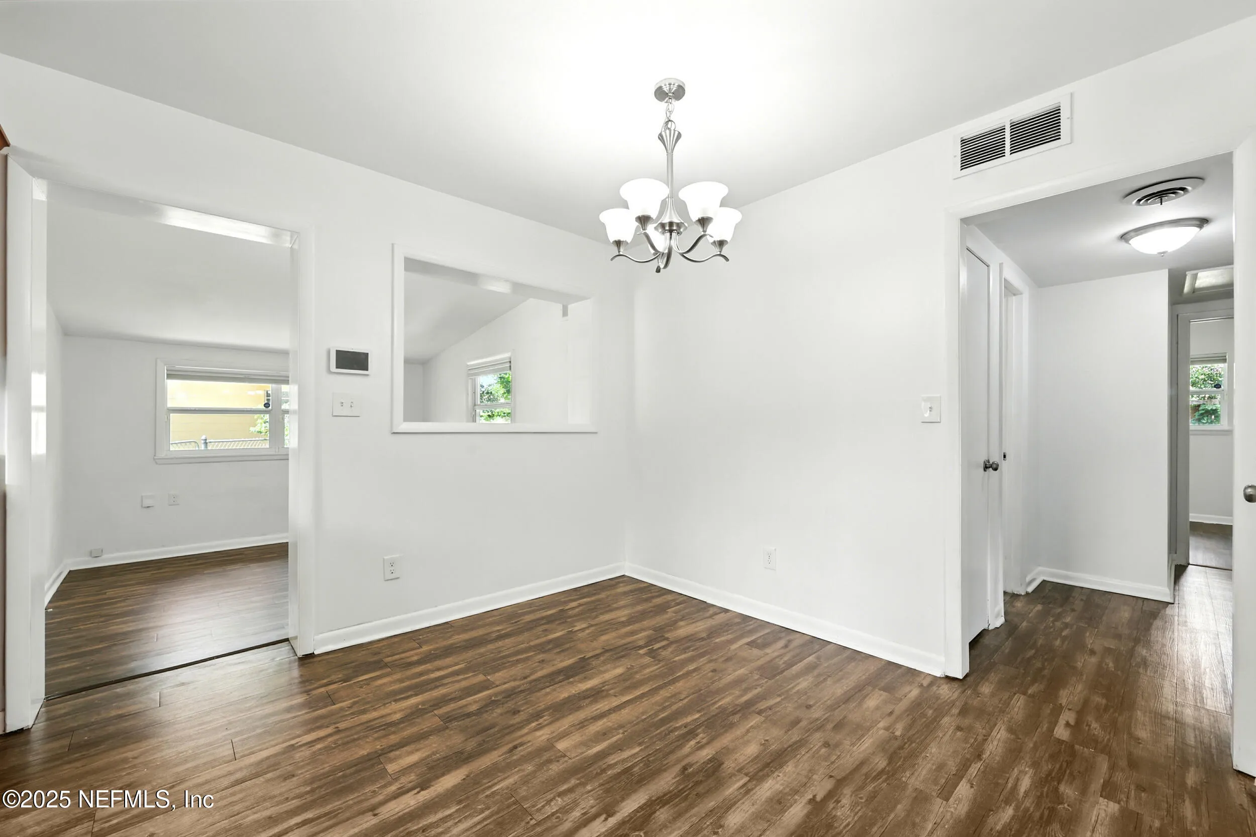 Jacksonville, Florida 32207, United States, 3 Bedrooms Bedrooms, ,2 BathroomsBathrooms,Residential,Active,196146