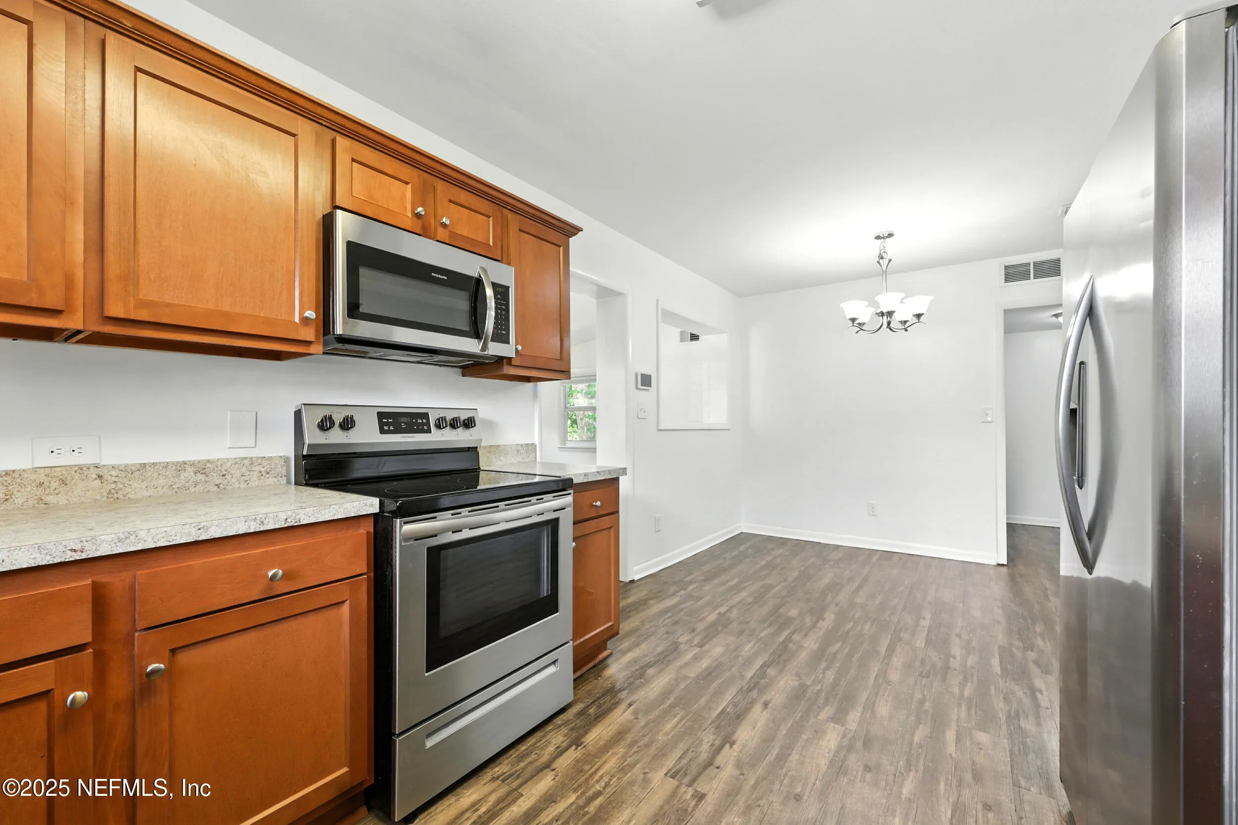 Jacksonville, Florida 32207, United States, 3 Bedrooms Bedrooms, ,2 BathroomsBathrooms,Residential,Active,196146