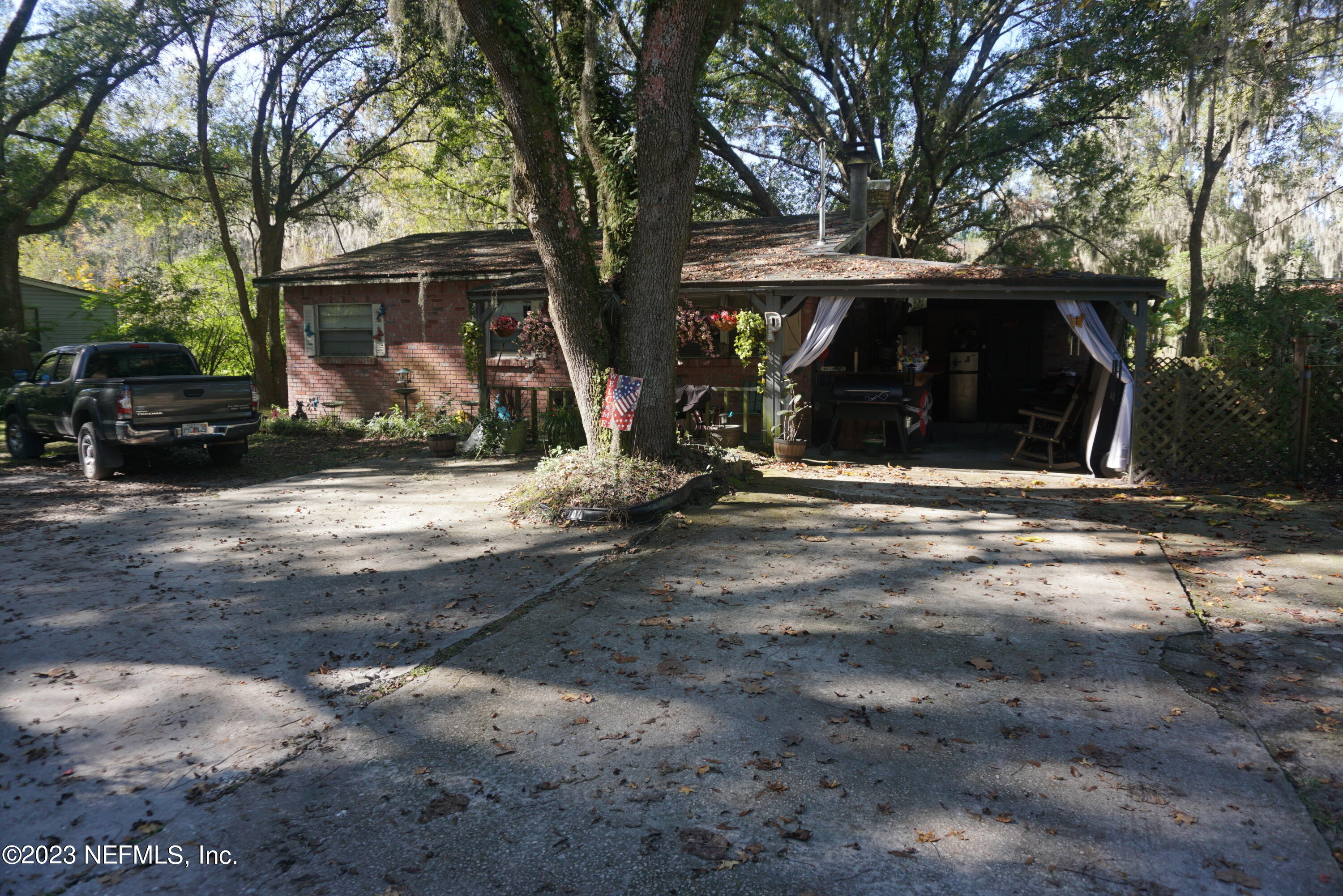 JACKSONVILLE, FL home for sale located at 4010 TAYLOR ESTATES LN, JACKSONVILLE, FL 32220