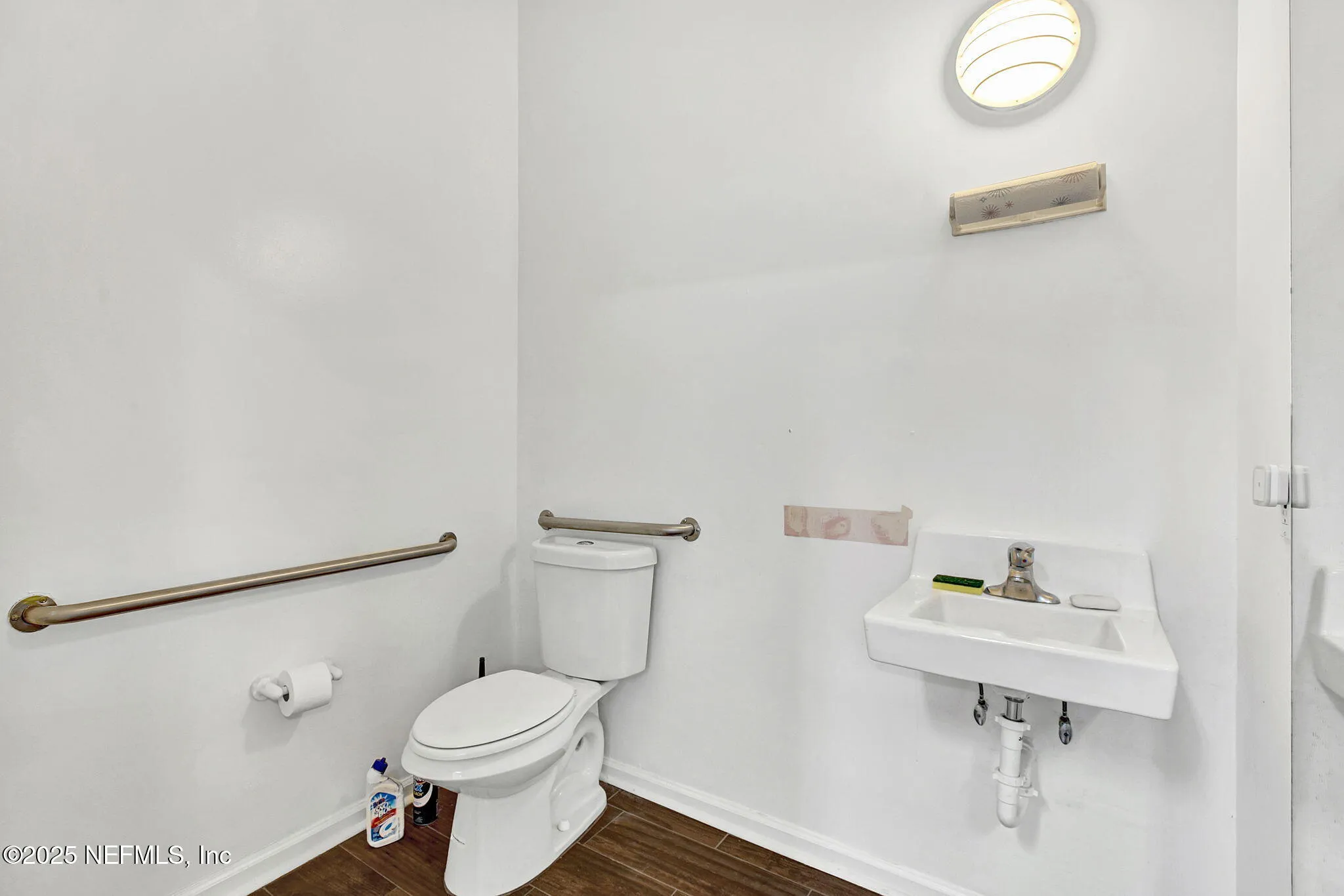 Jacksonville Beach, Florida 32250, United States, ,3 BathroomsBathrooms,Commercial,Active,249409