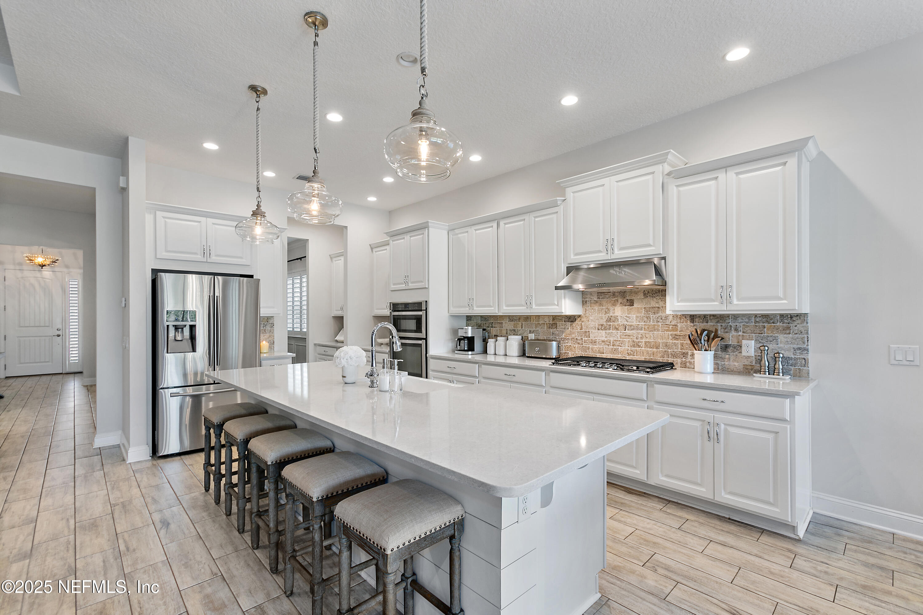 302 FRESHWATER Drive