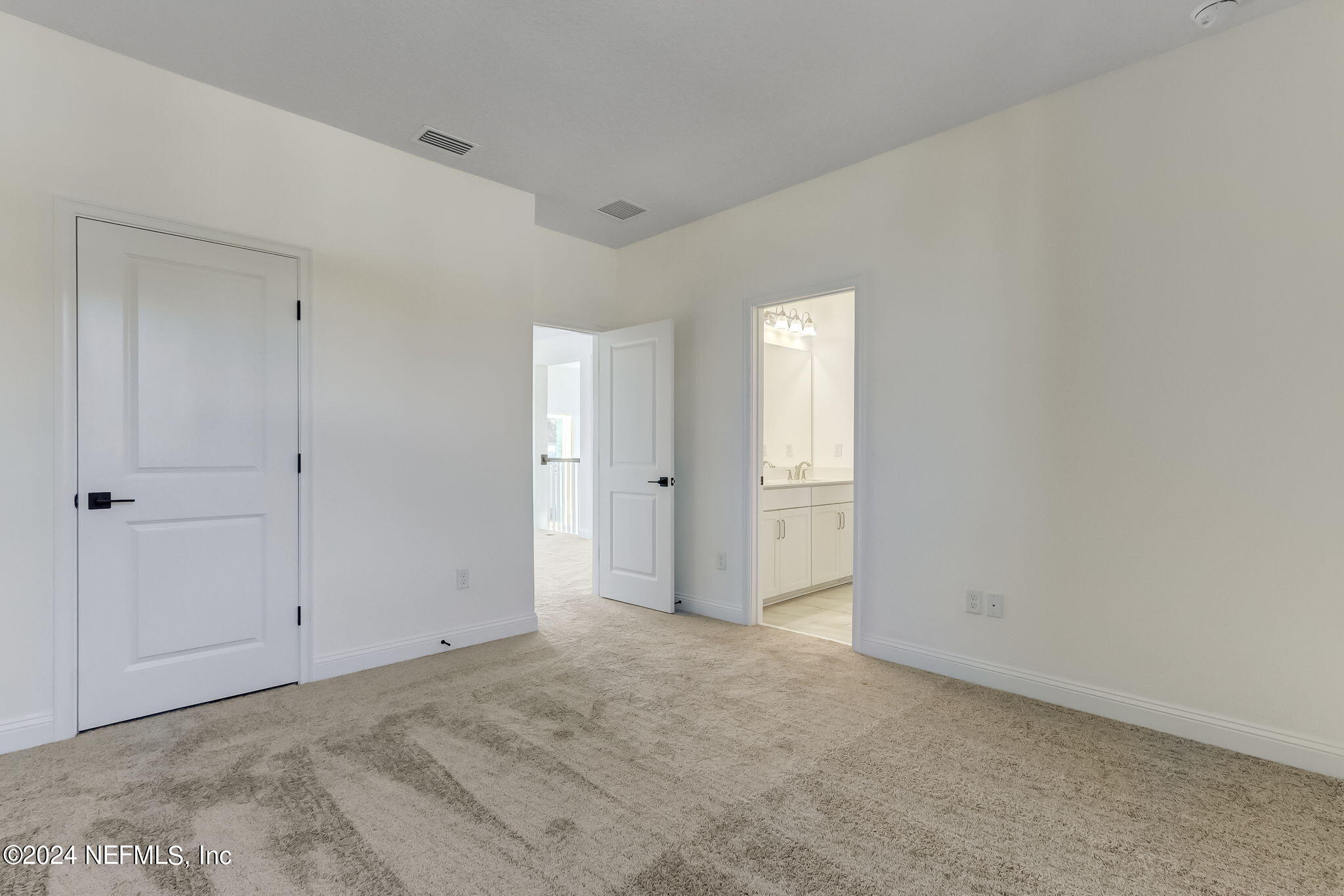 Jacksonville, Florida 32226, United States, 5 Bedrooms Bedrooms, ,4 BathroomsBathrooms,Residential,Active,67420