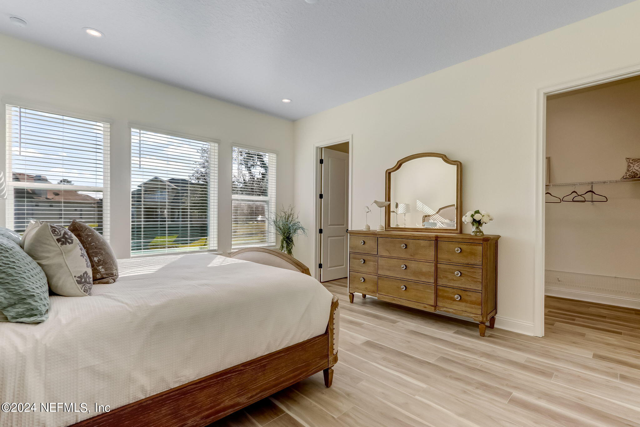 Jacksonville, Florida 32226, United States, 5 Bedrooms Bedrooms, ,4 BathroomsBathrooms,Residential,Active,67420