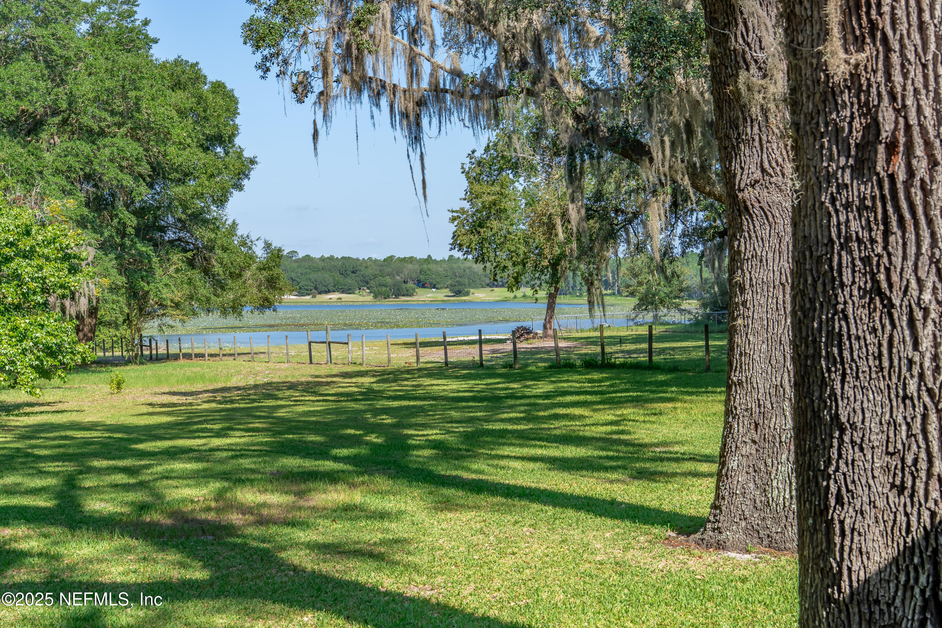8048 COUNTY LINE Road