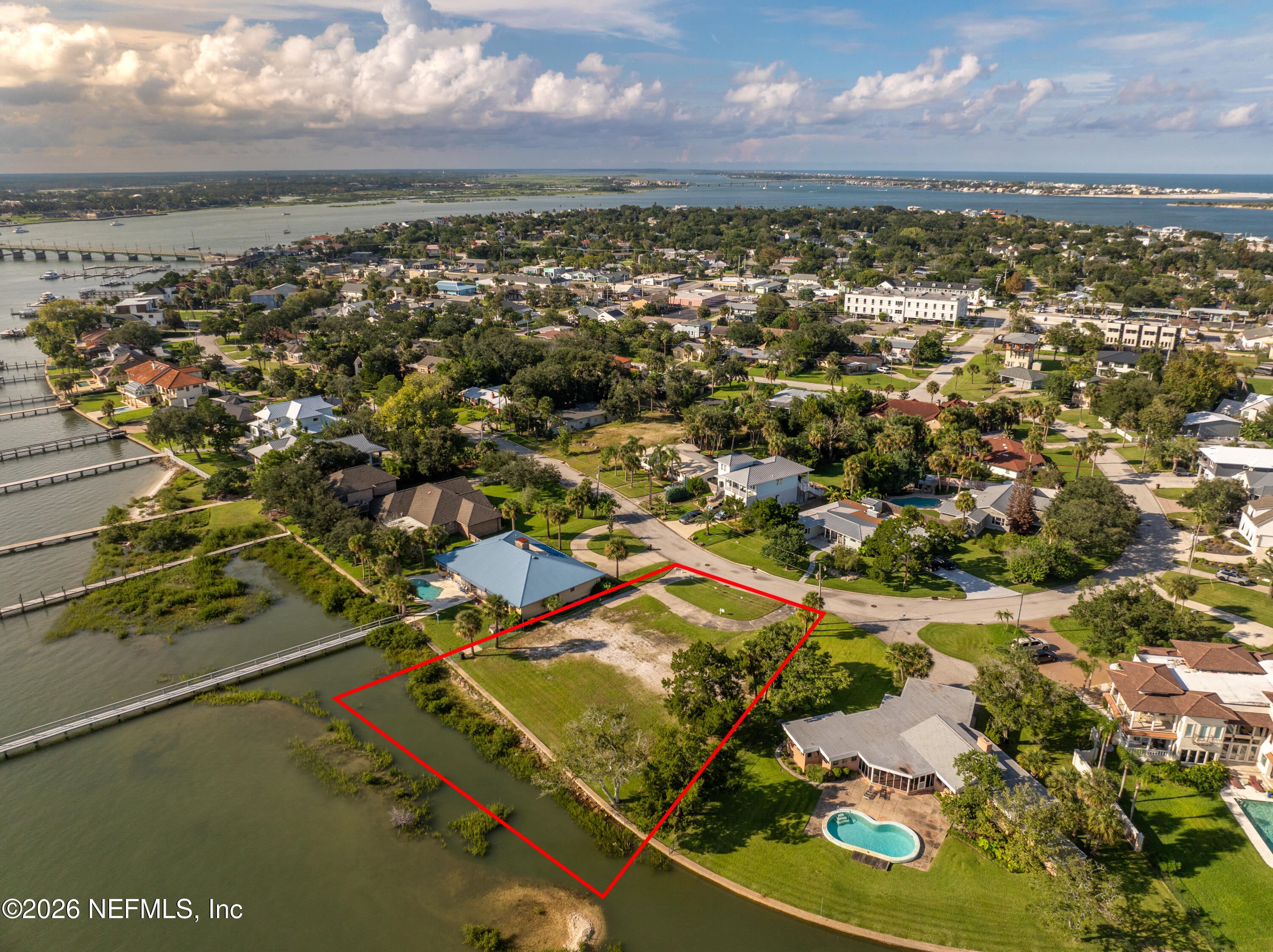77 DOLPHIN Drive