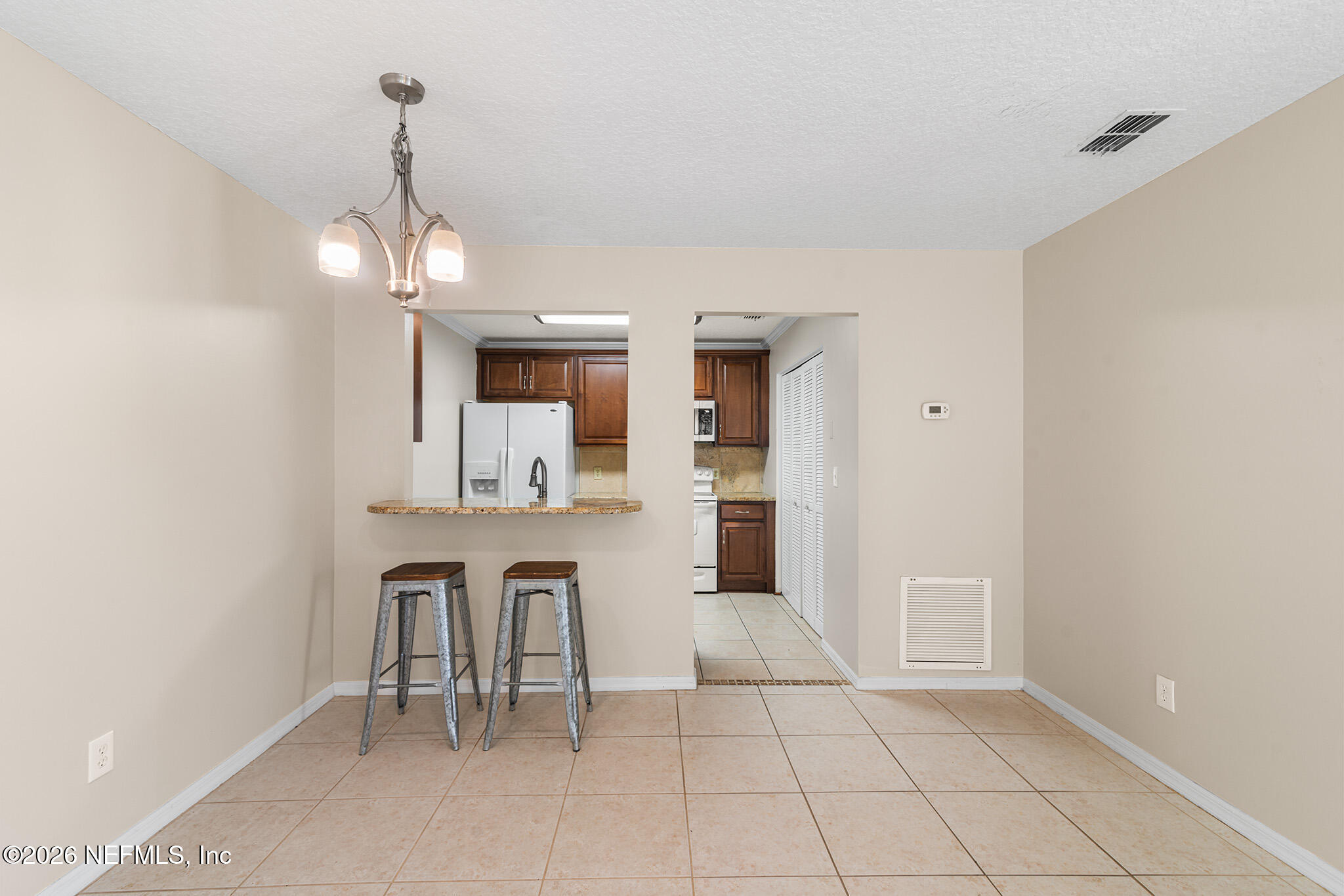 2091 SANDPIPER Court